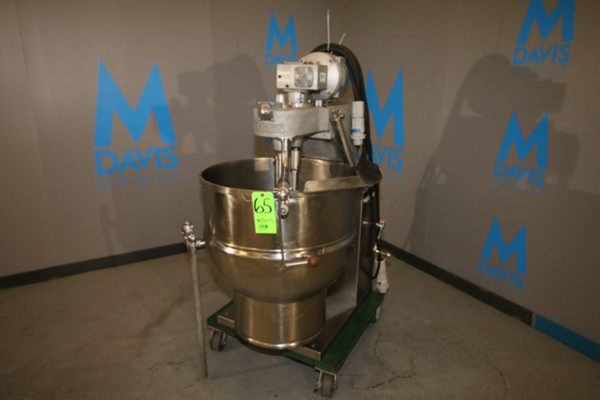 Groen Approx. 40 Gallon Jacketed Tilt Kettle, Model DEE/4-40, S/N 130084, Dual Motion Sweep-Scrape