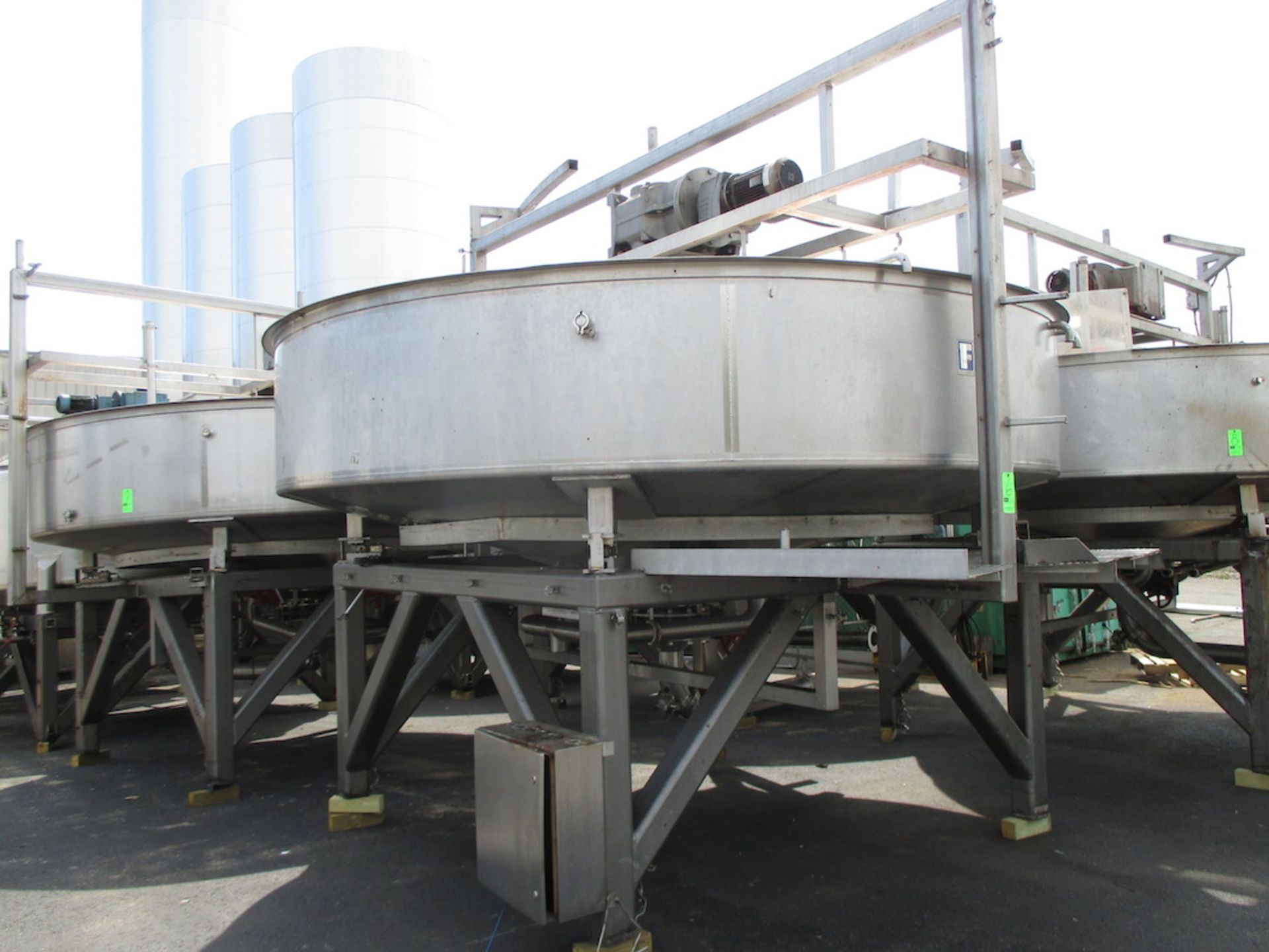 Feldmeier Open Top, Conical Bottom Single Wall Type 304 S/S Infusion Tank, 7.5 H.P. InvertaDuty 2-14