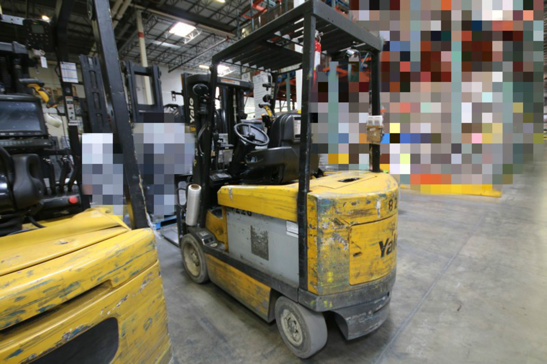 YALE, 3 Stage Mast Forklift, Model ERC060, S/N E108V08486V, 4,750lbs Capacity, 187.8 inch Load - Image 6 of 11