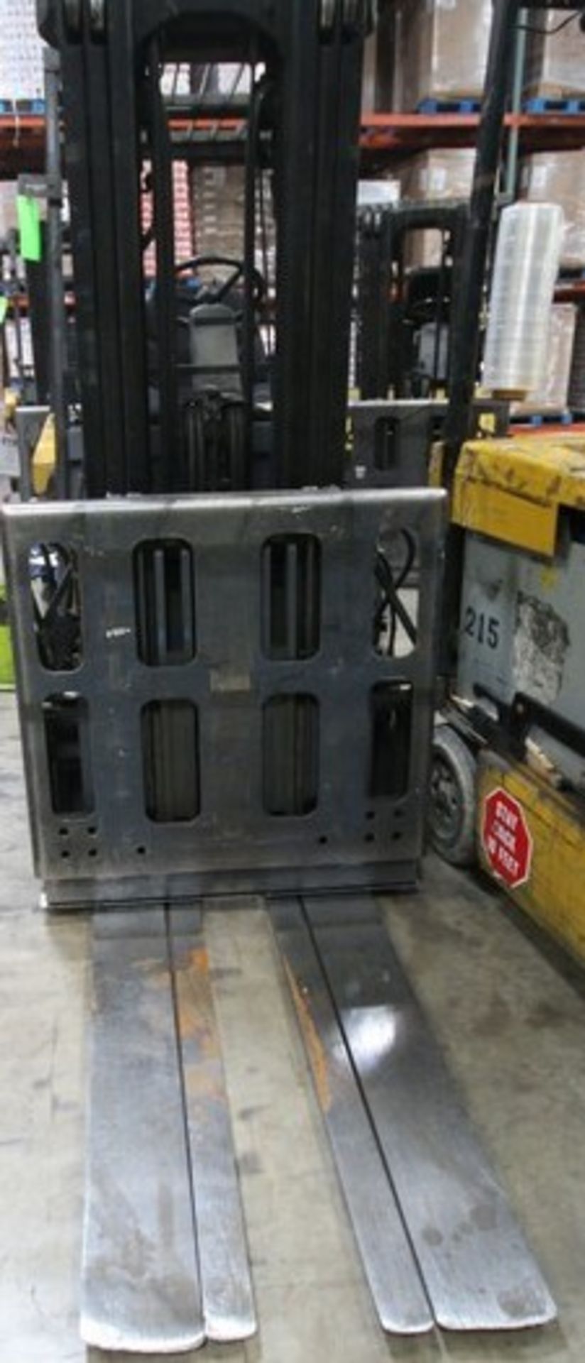 YALE, 3 Stage Mast Forklift, Model ERC060, S/N E108V08496V, 4,750lbs Capacity, 187.8 inch Load - Image 2 of 8