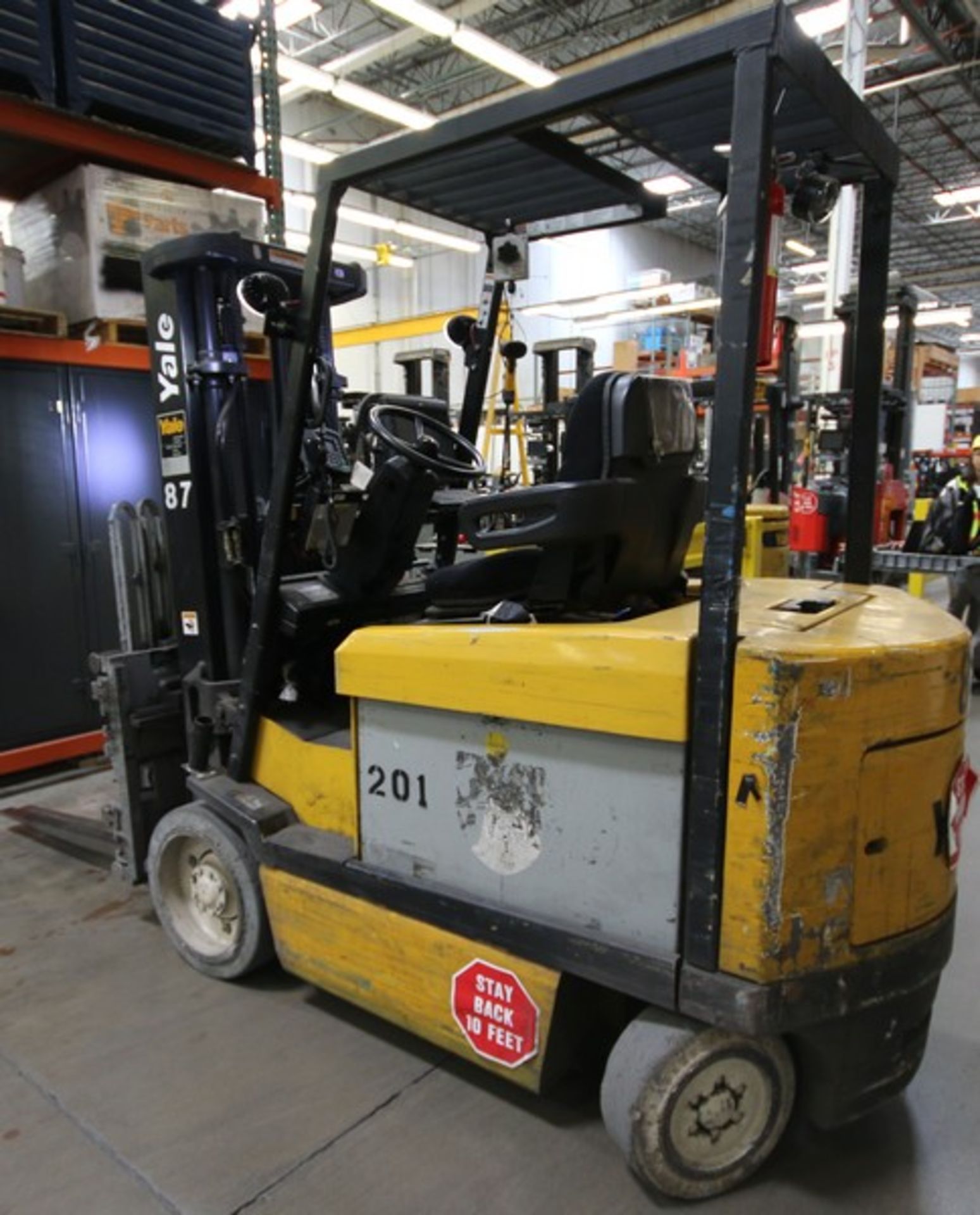 YALE, 3 Stage Mast Forklift, Model ERC060, S/N E108V08497V, 4,900lbs Capacity, 187.8 inch Load - Image 2 of 16