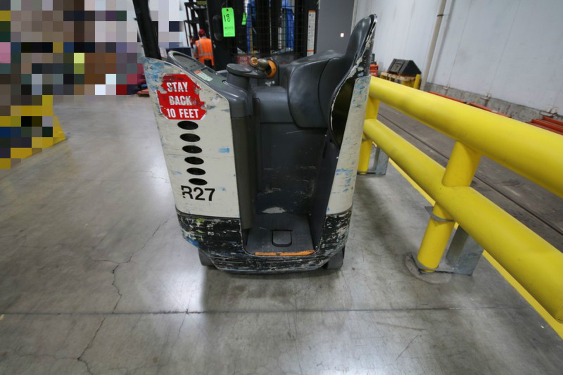 CROWN Stand Up Forklift, Model RD5220, S/N 1A321881, Long Reach Fork Extenders, Side Shift - Image 5 of 7
