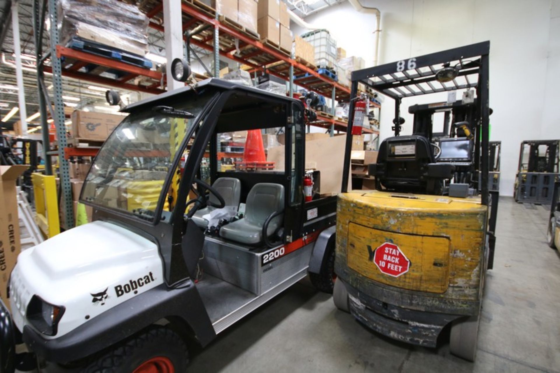 YALE, 3 Stage Mast Forklift, Model ERC060, S/N E108V08483V, 4,600lbs Capacity, 187.8 inch Load - Image 2 of 5