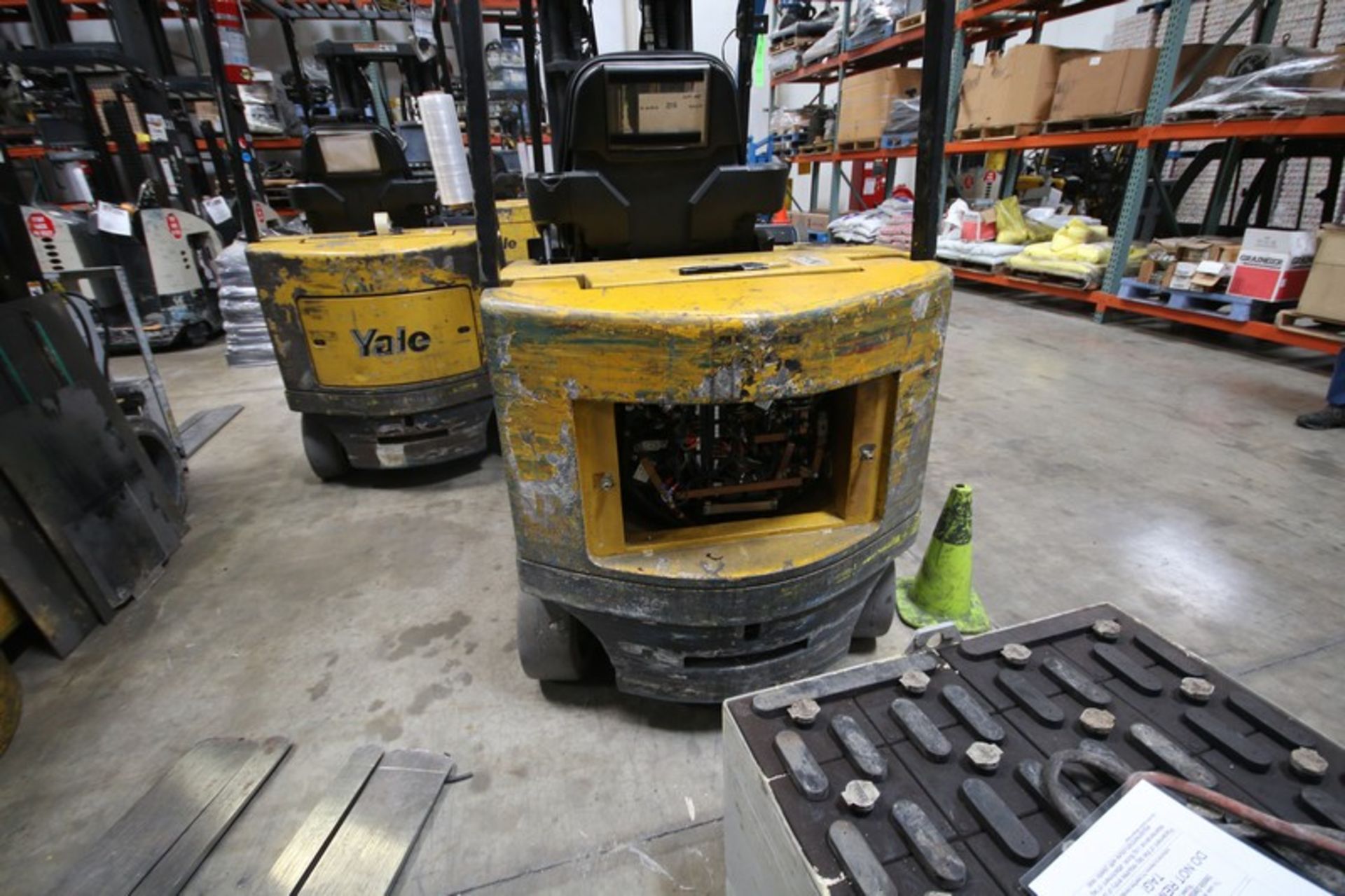 YALE, 3 Stage Mast Forklift, Model ERC060, S/N E108V08496V, 4,750lbs Capacity, 187.8 inch Load - Image 7 of 8