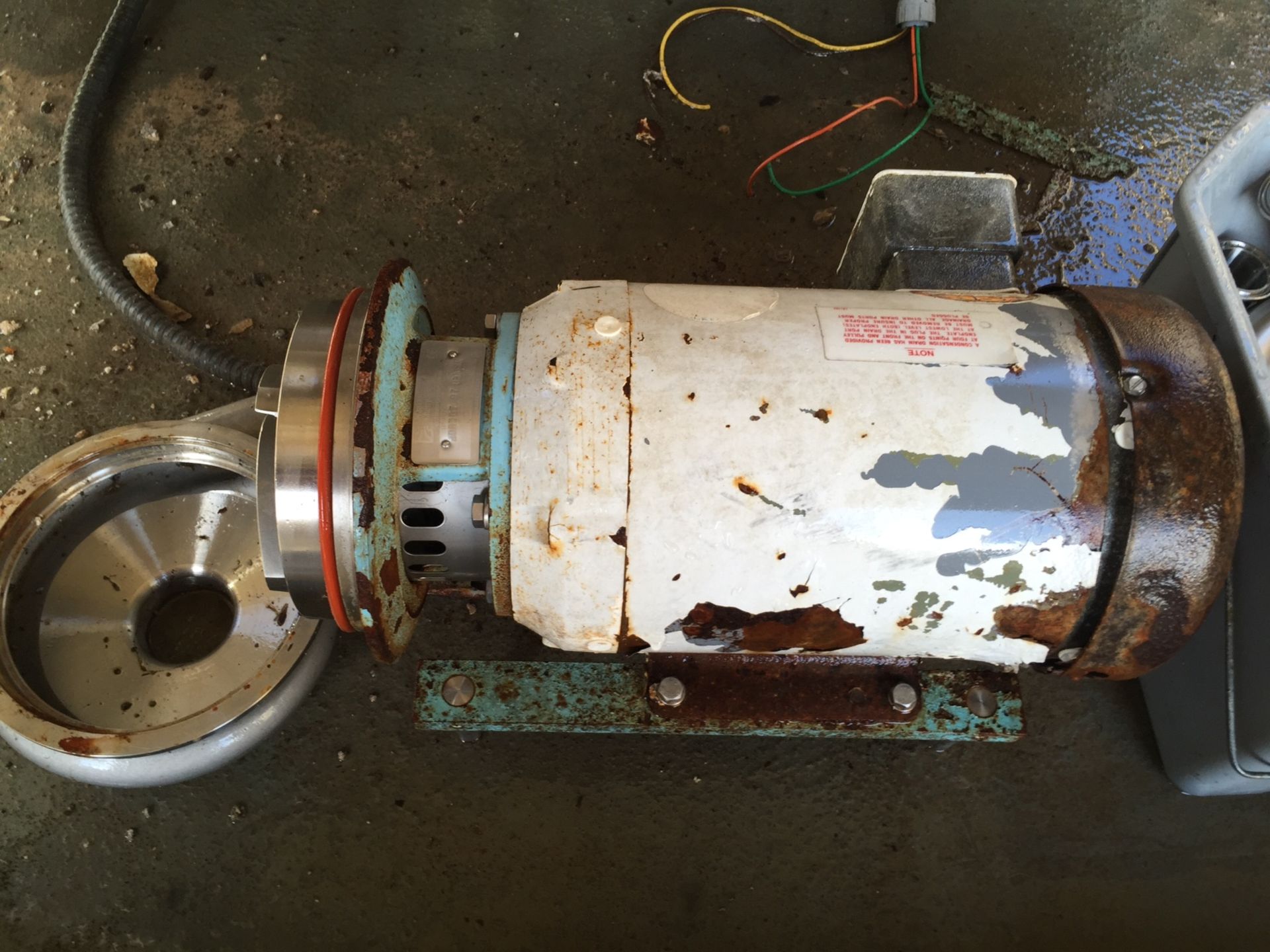 WCB Centrifugal Pump 1-1/2" x 2", S/N 391268-05, Model 20651, 5Hp Motor, 230/460, 3 Phase - Image 2 of 2
