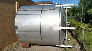 Walker 8000 Gallon Vertical Mixing Stainless Steel Tank Stainless Steel Construction, Dome Top/