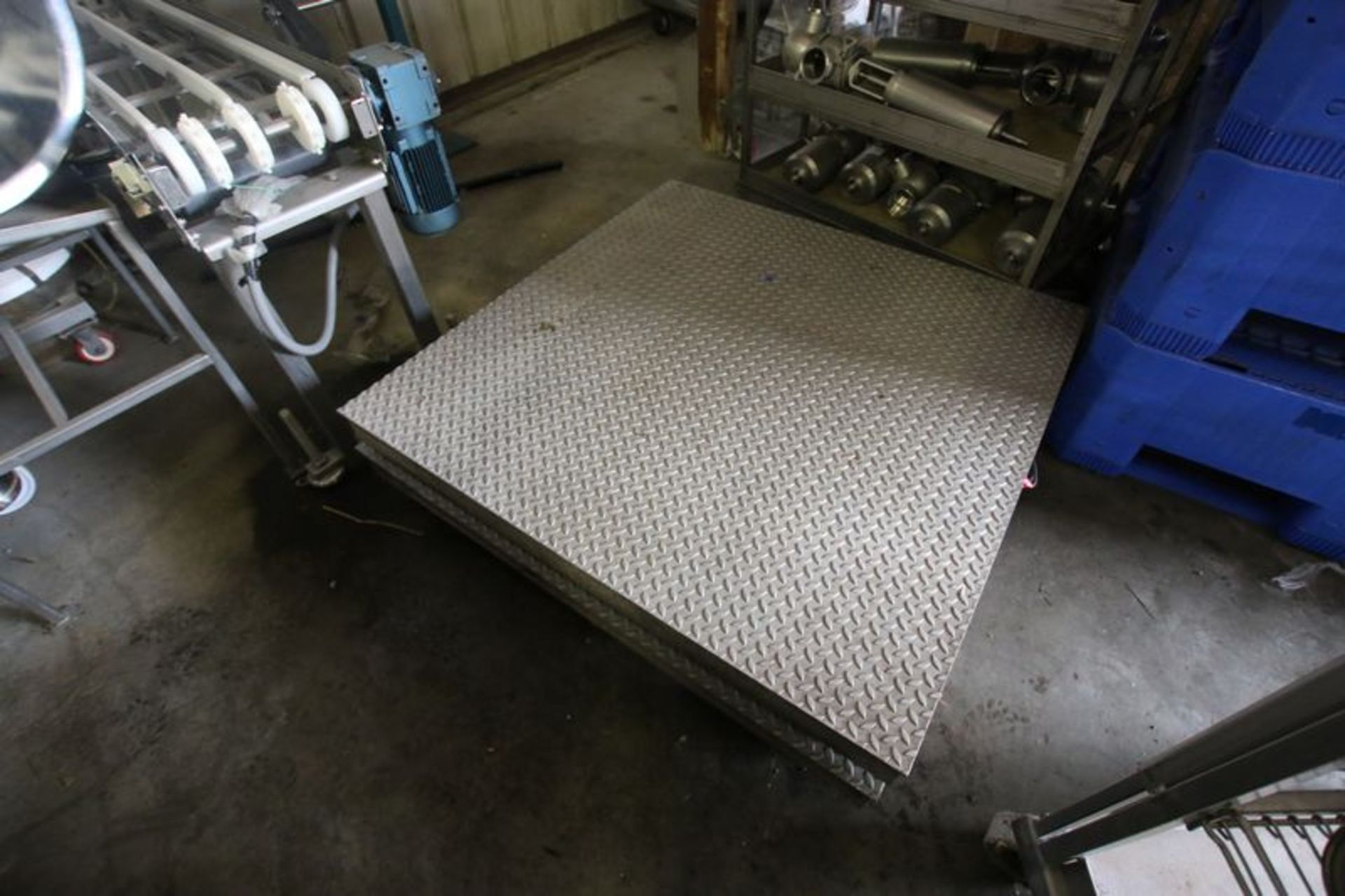 Mettler Toledo Pallet Scales. Model PFA261. S/Ns 1183238-1AP, 1183239-1AP. 2,500# Cap. ***Located in - Image 2 of 3