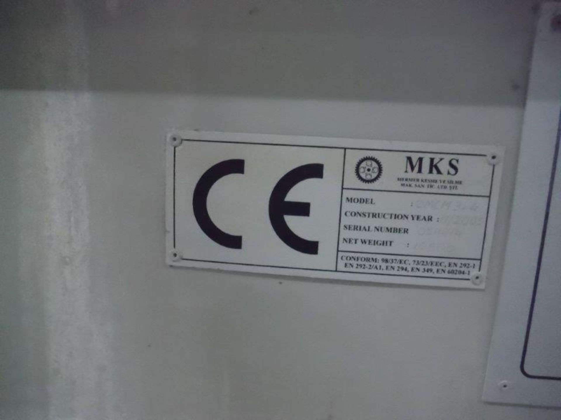 MKS# OMCM 3&4 (2005) FULLY EQUIPPED CALIBRATING & POLISHING MACHINE C/W 3 VIBRATORS, 4 POLISHING - Image 6 of 14