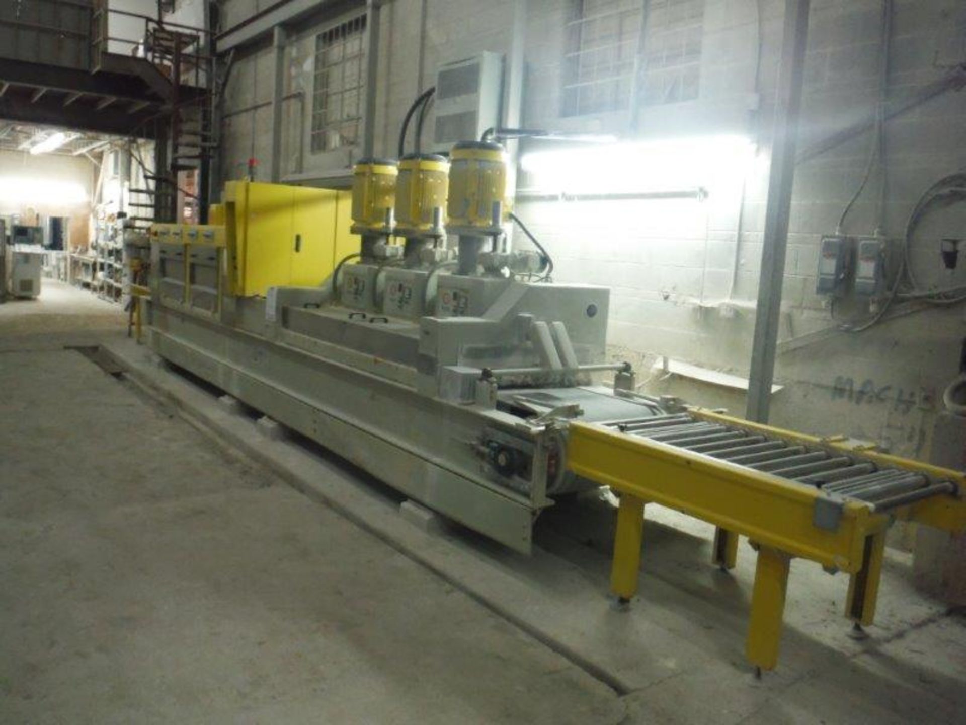 MKS# OMCM 3&4 (2005) FULLY EQUIPPED CALIBRATING & POLISHING MACHINE C/W 3 VIBRATORS, 4 POLISHING - Image 2 of 14