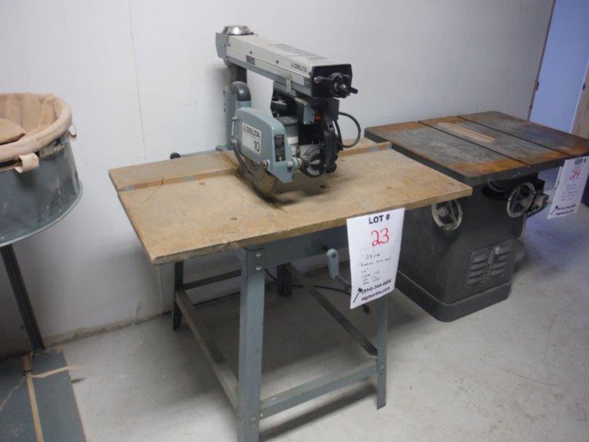 "DELTA" 10" RADIAL ARM SAW