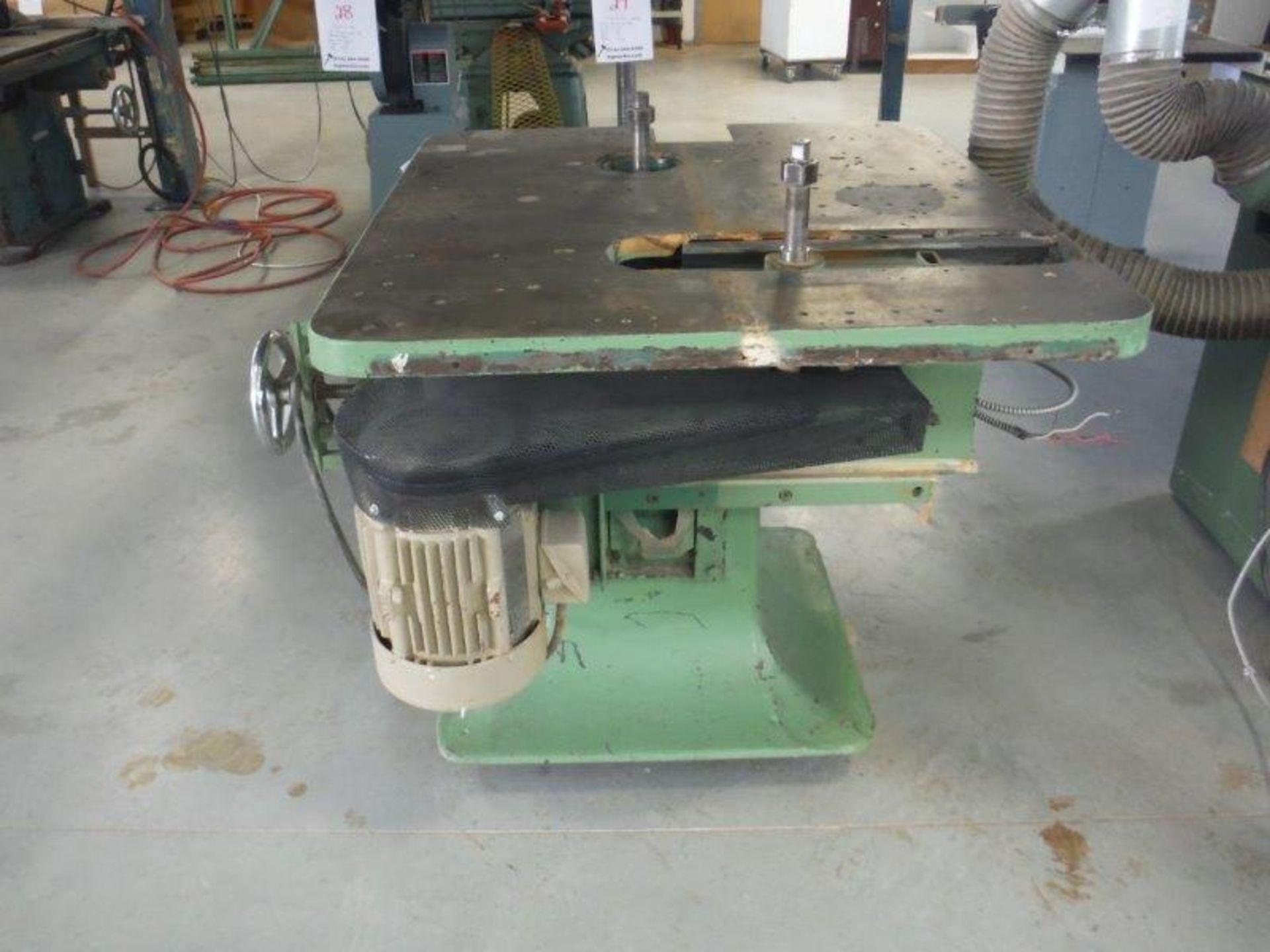"GOLDIE &MCCULLOCH" DUAL HEAD SHAPER, 600 volts, 1 1/4'' shaft, 5-HP dual motors - Image 3 of 3