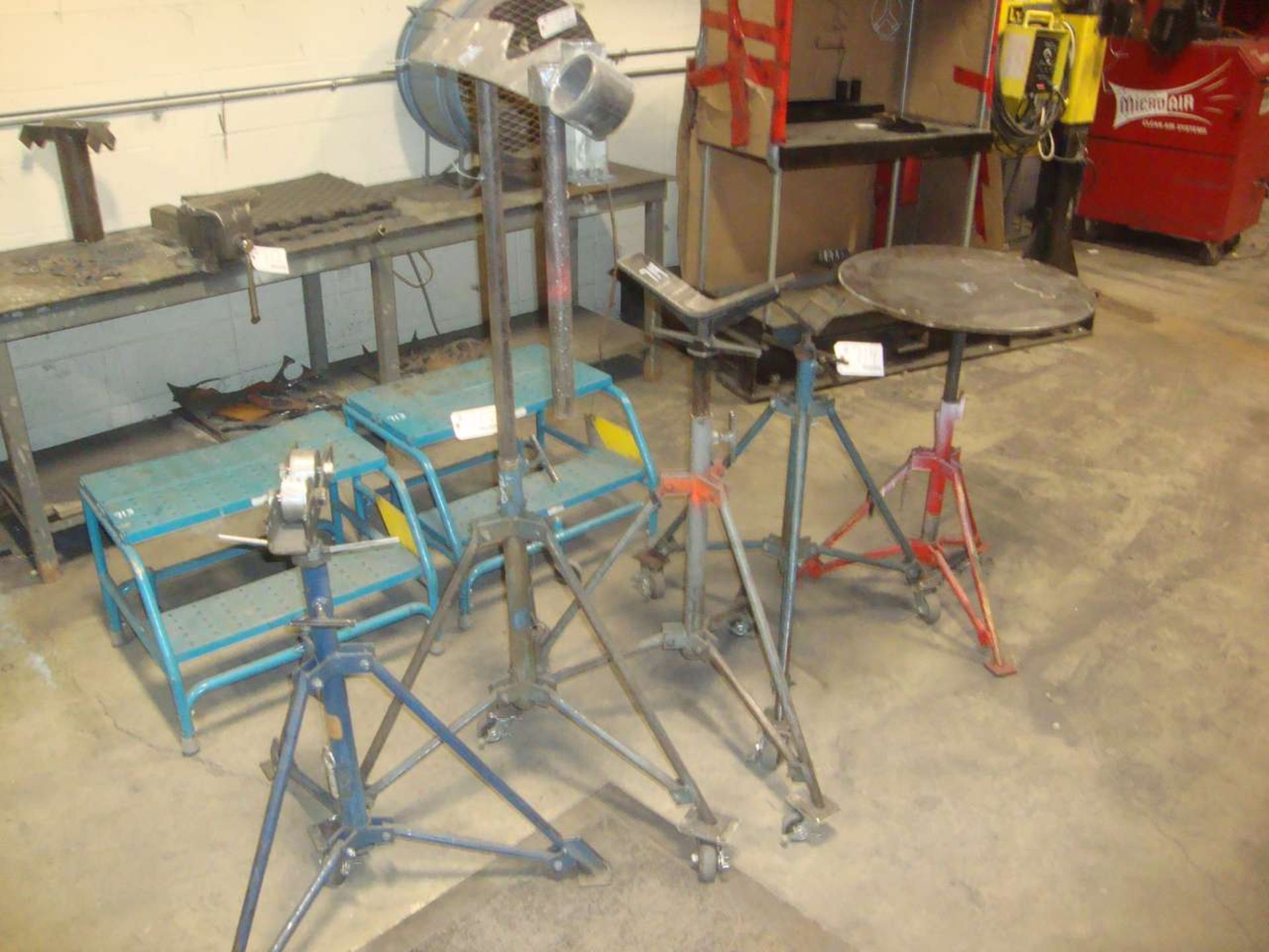 Lot of pipe stands