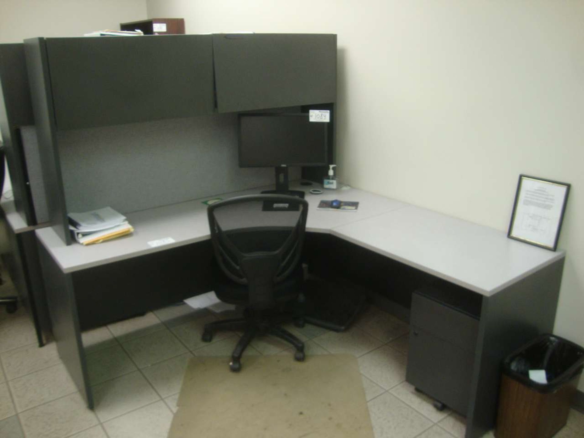 Work desk and chair