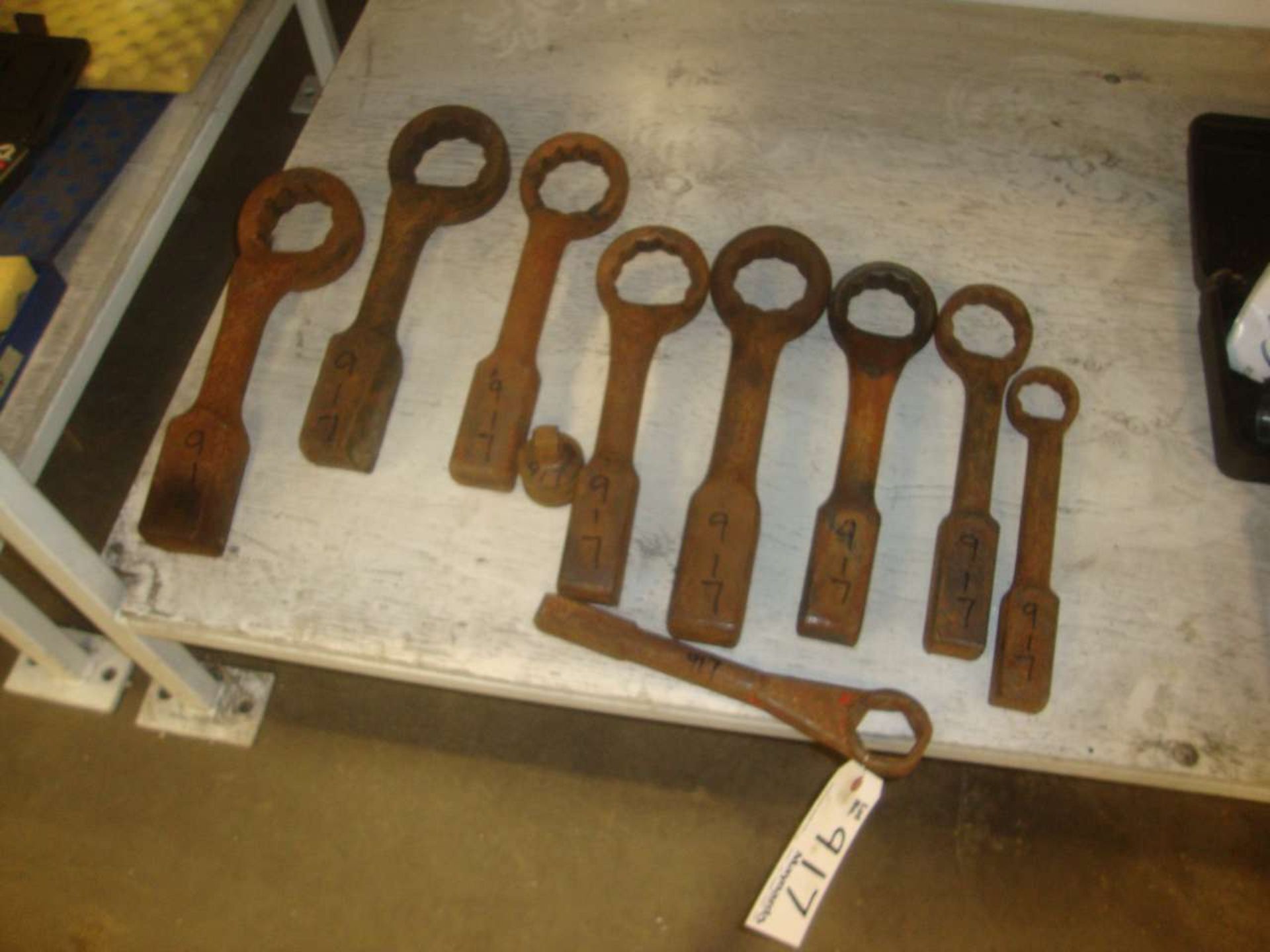 Hammer wrenches