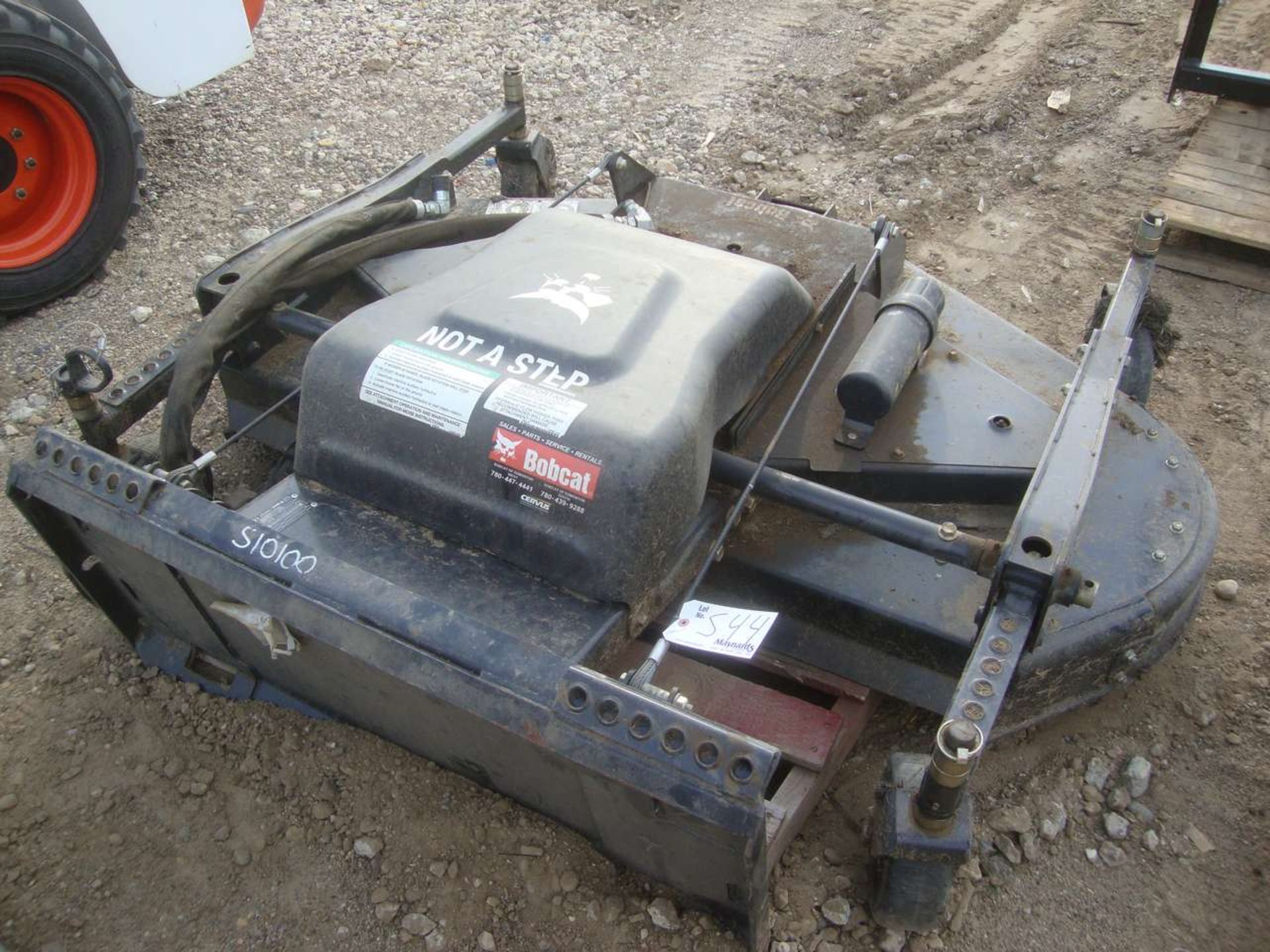 2010 Bobcat MI finish mower 72