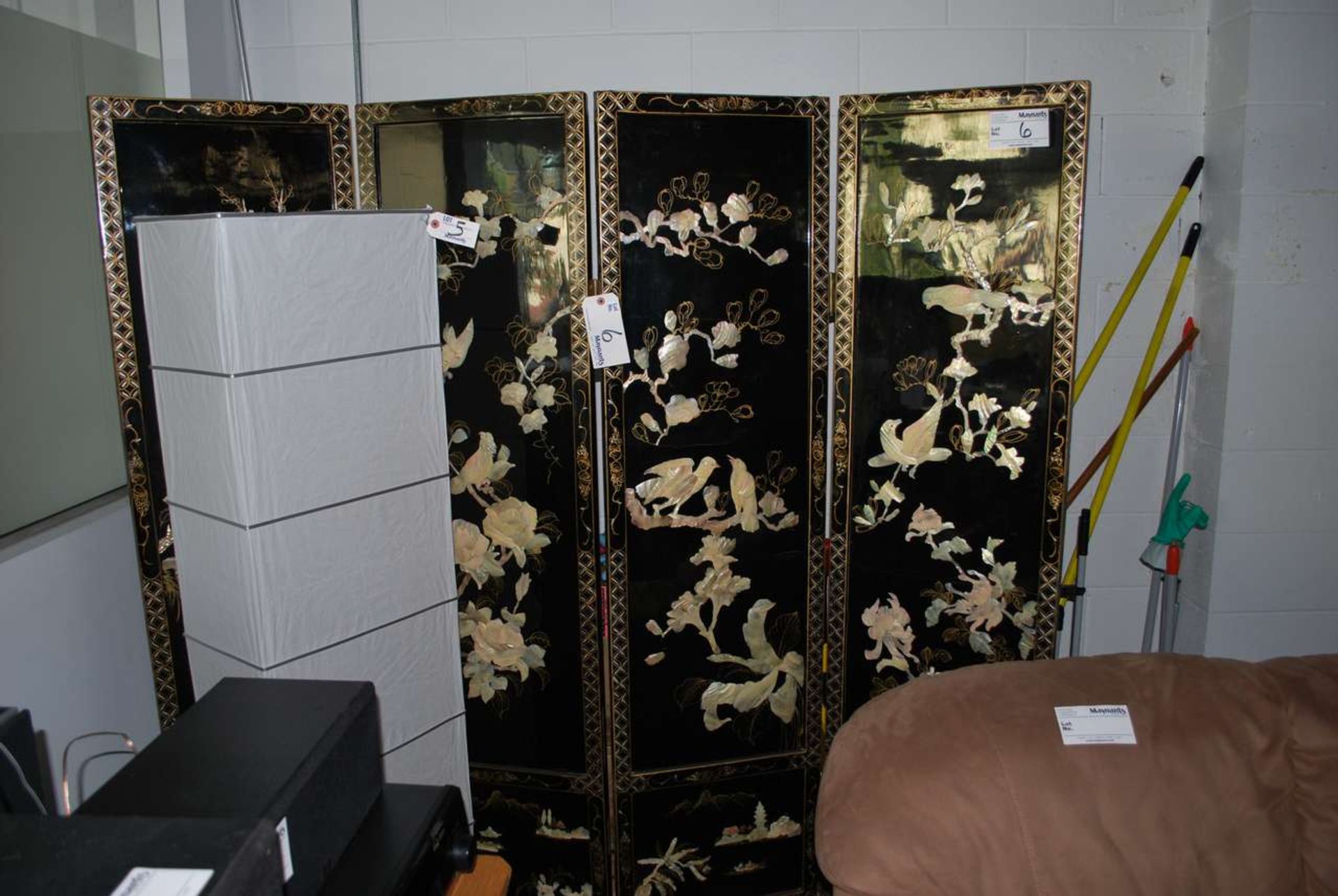 Oriental 4 panel screen