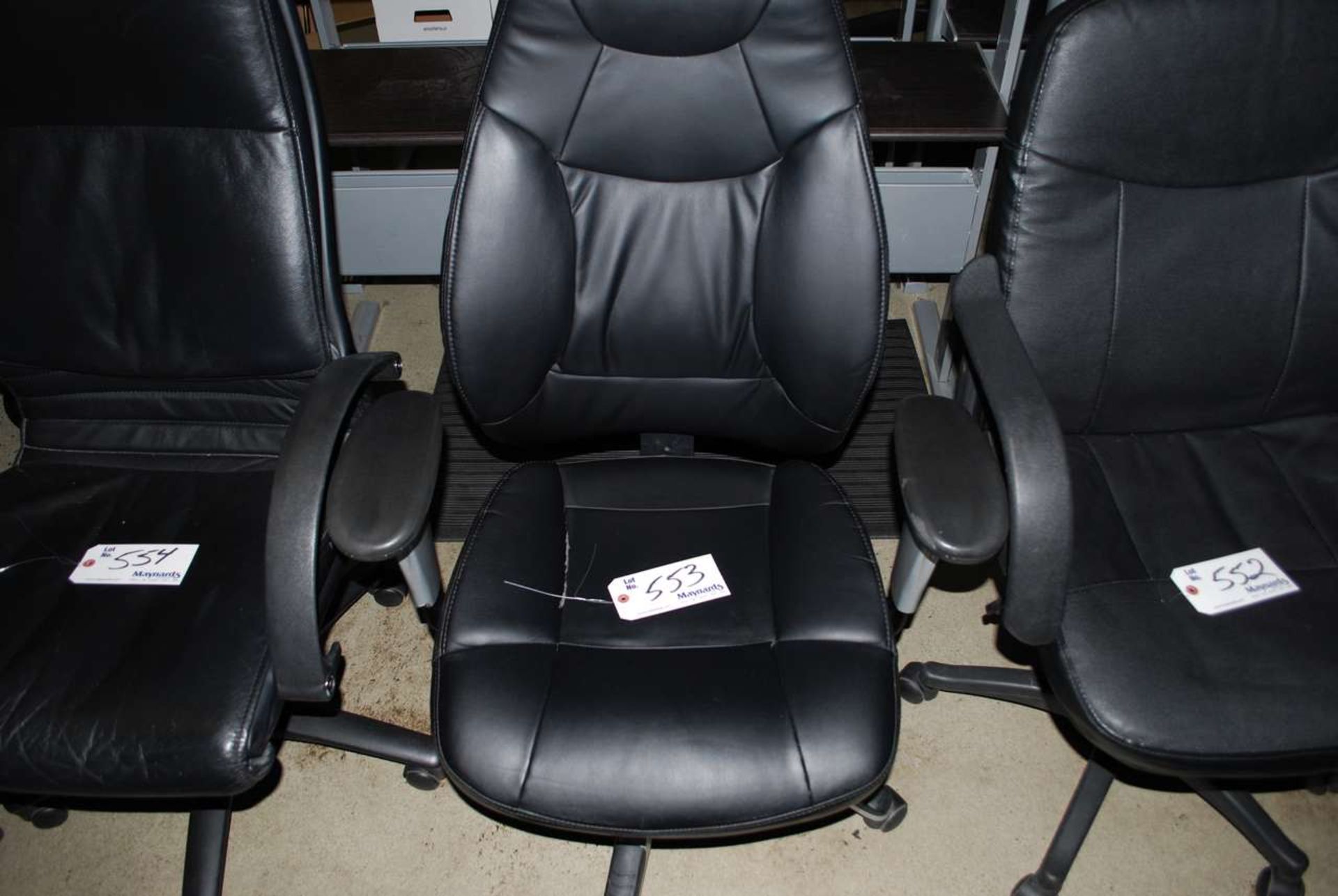 Black vinyl back manager chair