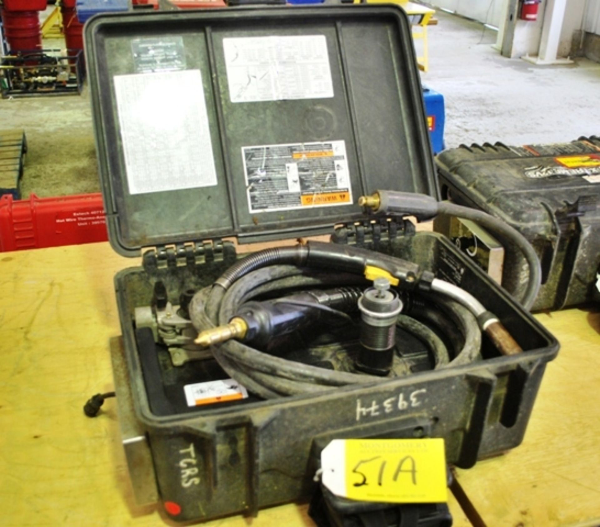 MILLER X-TREME 12VS SUITCASE WIRE FEED WELDER L#680