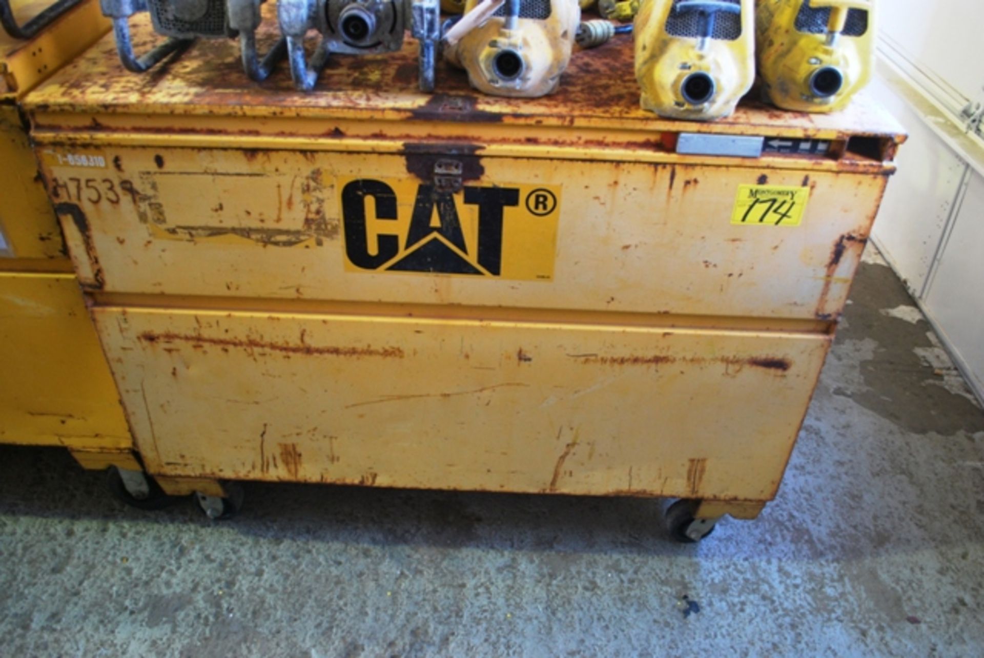 CAT JOB BOX L#258