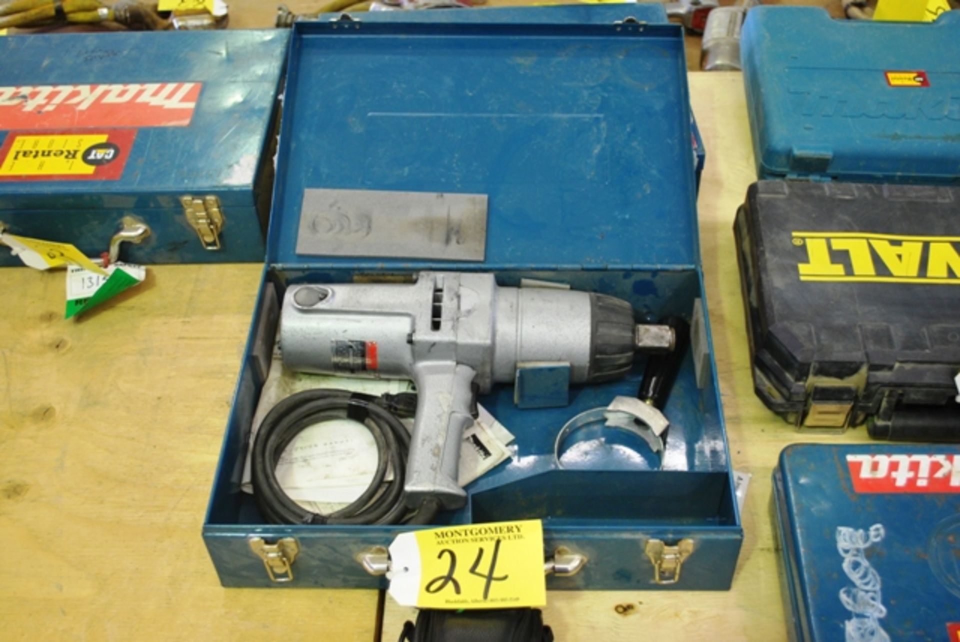 MAKITA 1" ELEC. IMPACT WRENCH W/CASE MODEL 6910 L#103