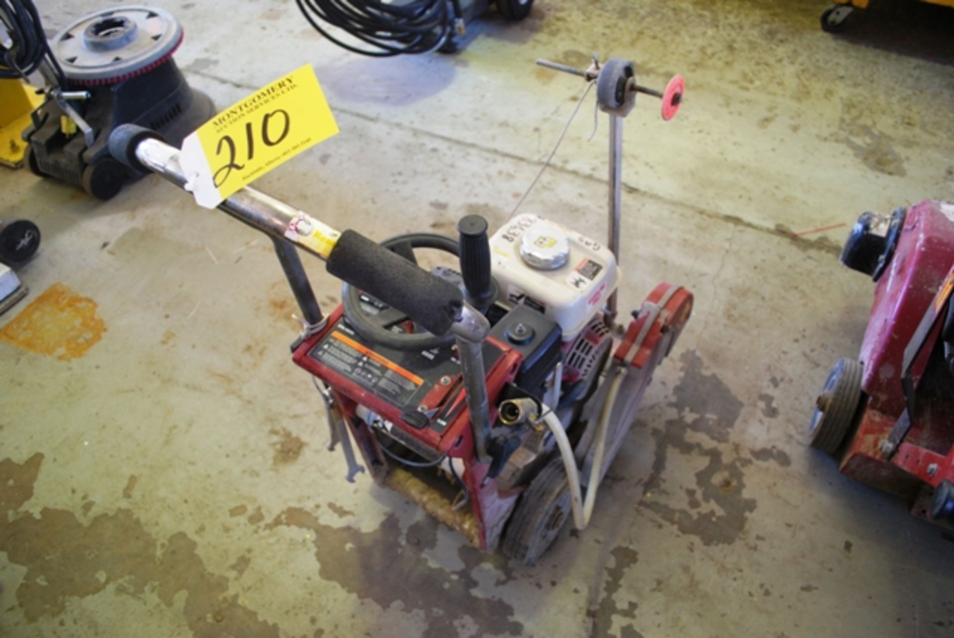 MK CONCRETE CUTTING MACHINE W.HONDA ENG. 132HR SHOWING L#83638 - Image 2 of 2