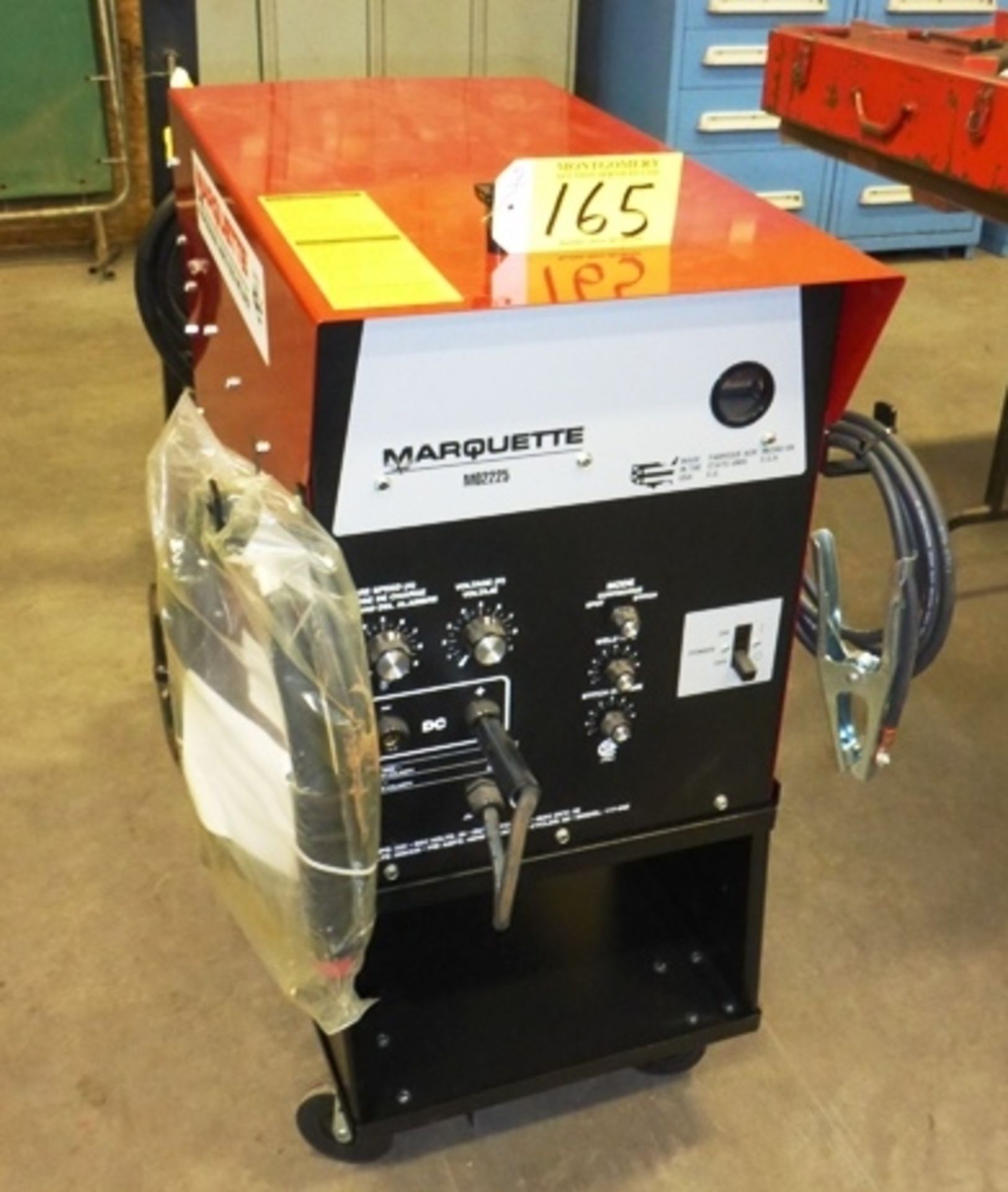 MARQUETTE PRO WIRE FEED WELDER M02225 (NEW) W/ CART & CABLES M# 117-042 1PH 225AMP