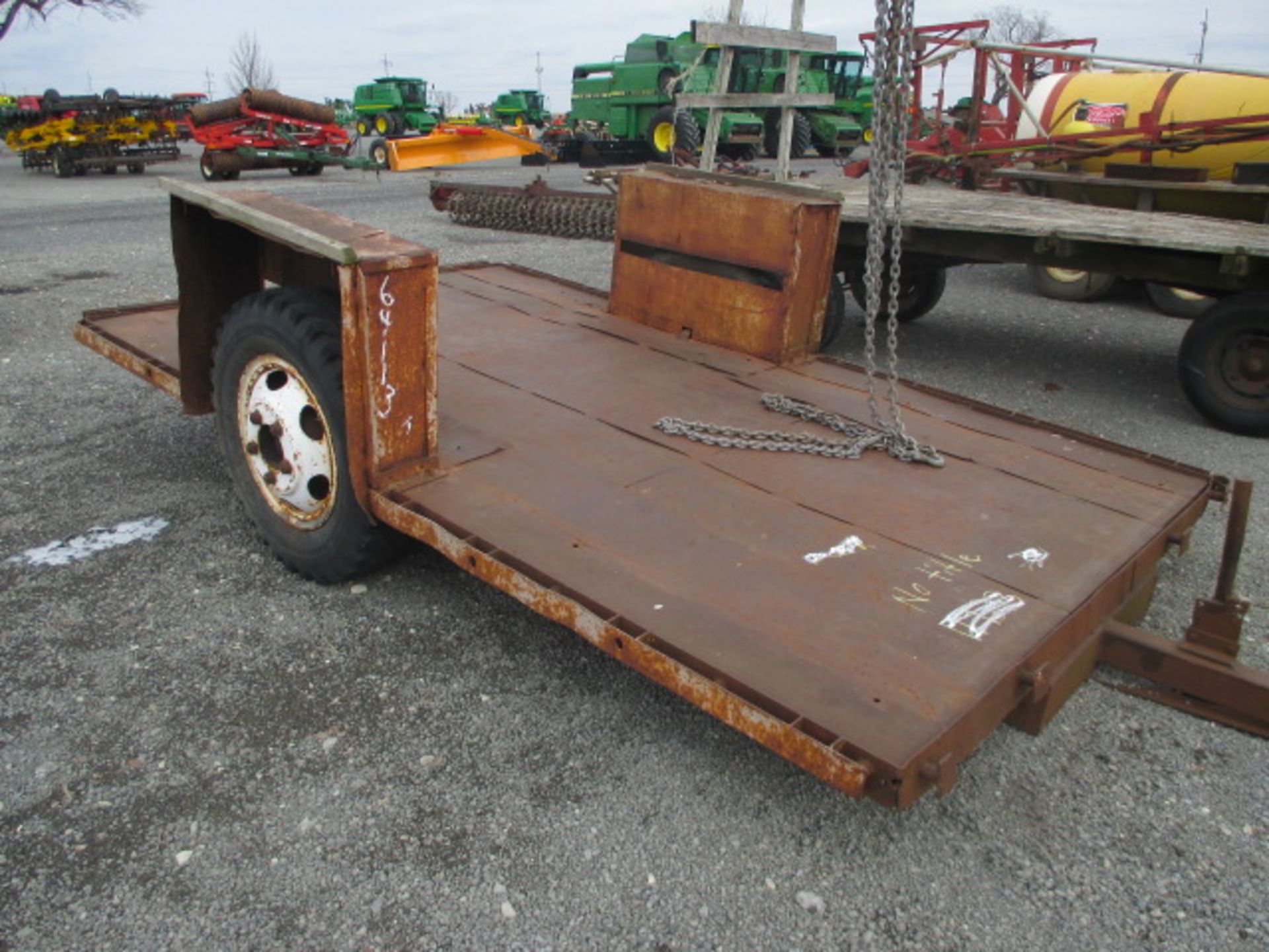 (Lot 64113) FLATBED TRL - NO TITLE - Image 2 of 3