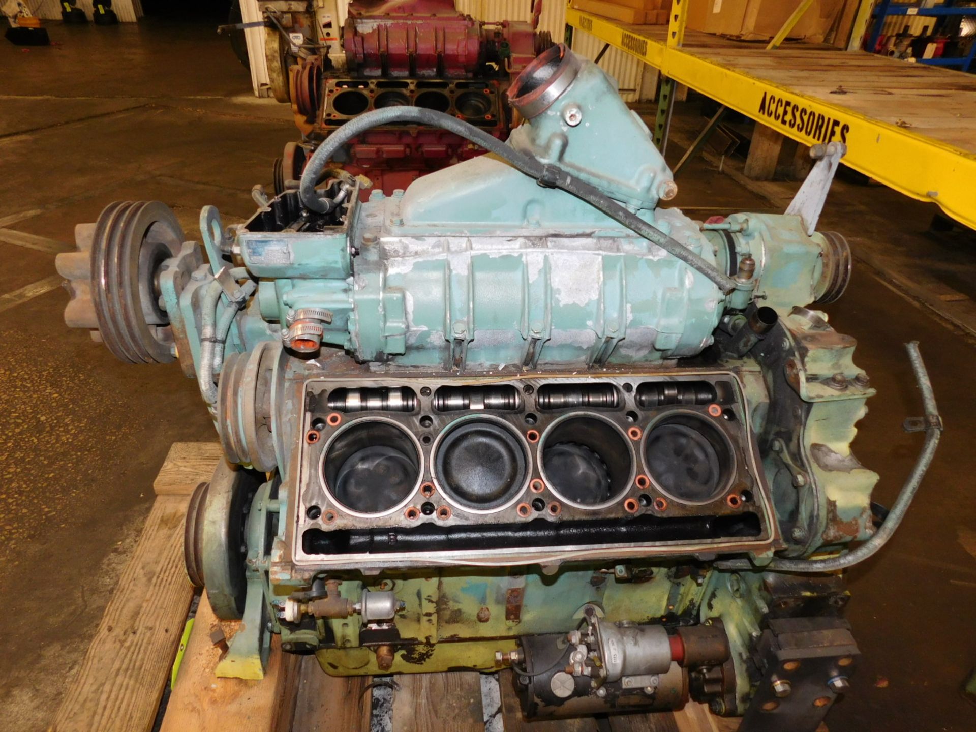 8 CYL. DETROIT DIESEL ENGINE W/O HEADS, MODEL 8087-7399, SERIES 92, S/N 8VF081150 - Image 2 of 4