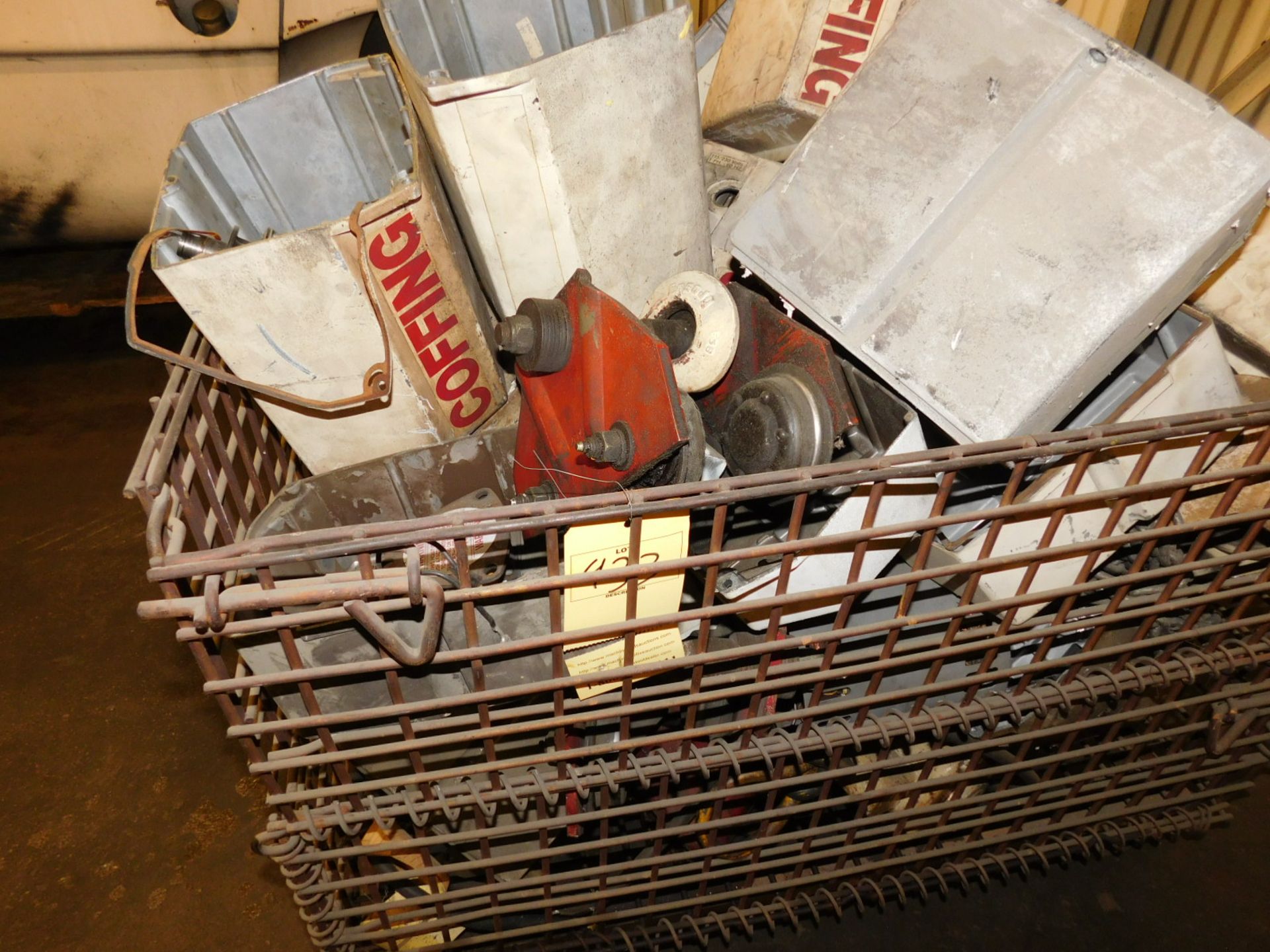 WIRE BASKET & CONTENTS OF SEVERAL 1/2 & 1 TON COFFING HOISTS, PARTS, ETC. - Image 2 of 4