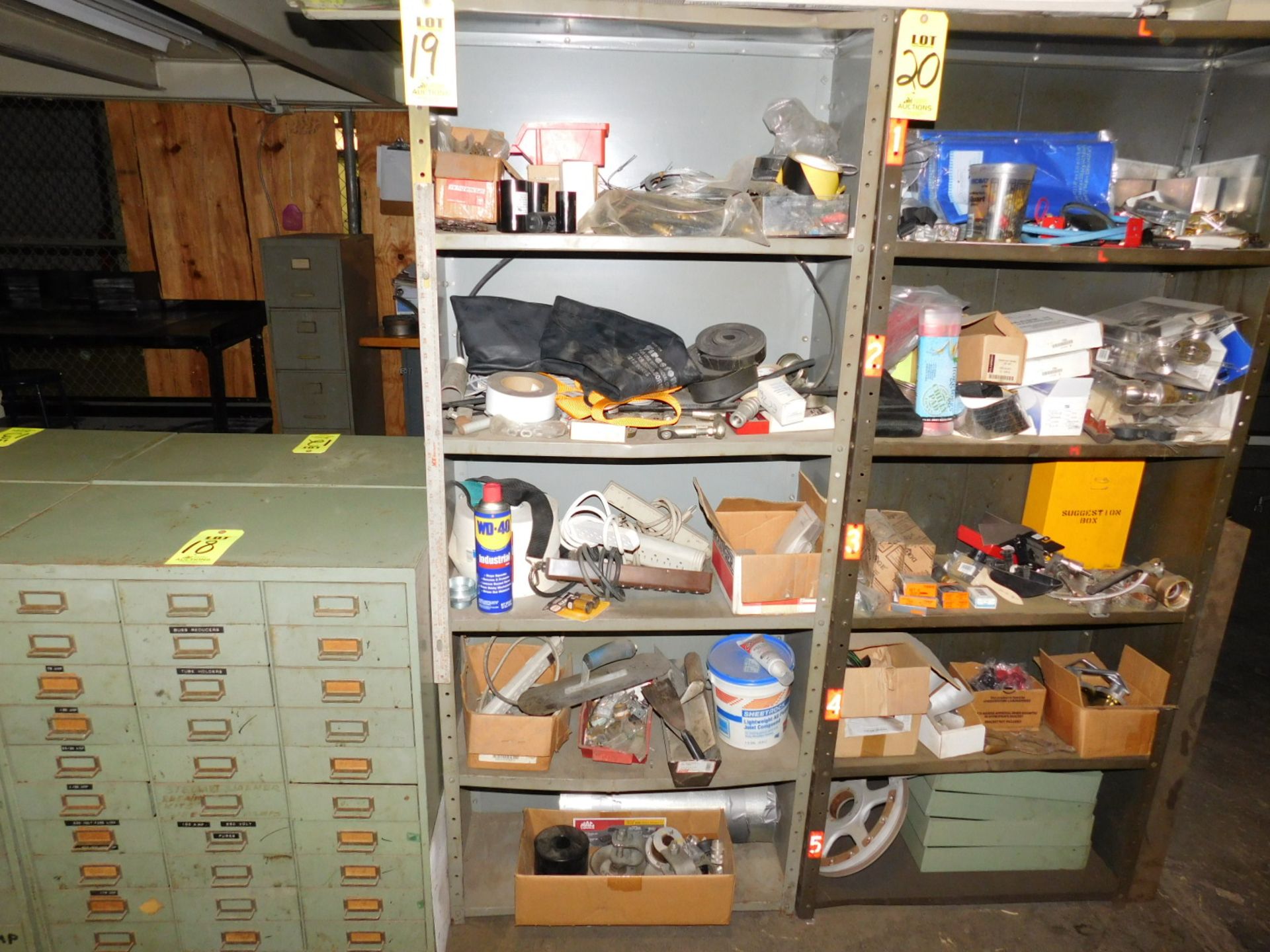 SHELF UNIT, 30"X12"X6', 5 SHELVES, W/CONTENTS TO INCLUDE: ELECTRICAL & MECHANICAL HARDWARE, - Image 2 of 6