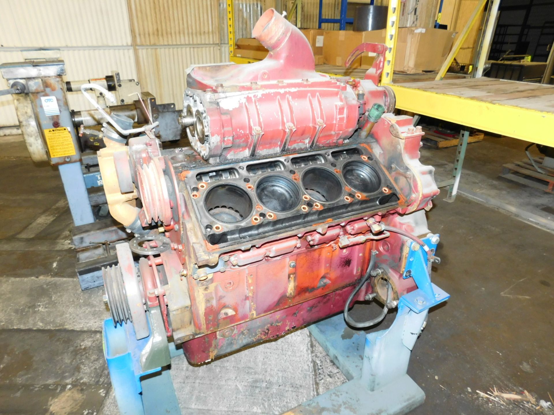 8 CYL. DETROIT DIESEL ENGINE W/O HEADS, MODEL 8087-7399, SERIES 92, S/N 8VF106719, MOUNTED TO