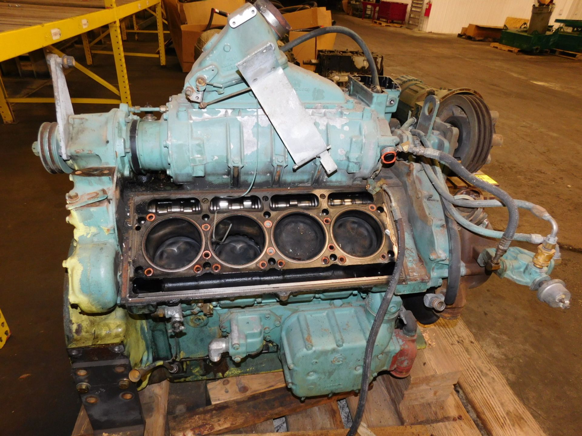 8 CYL. DETROIT DIESEL ENGINE W/O HEADS, MODEL 8087-7399, SERIES 92, S/N 8VF081150 - Image 4 of 4