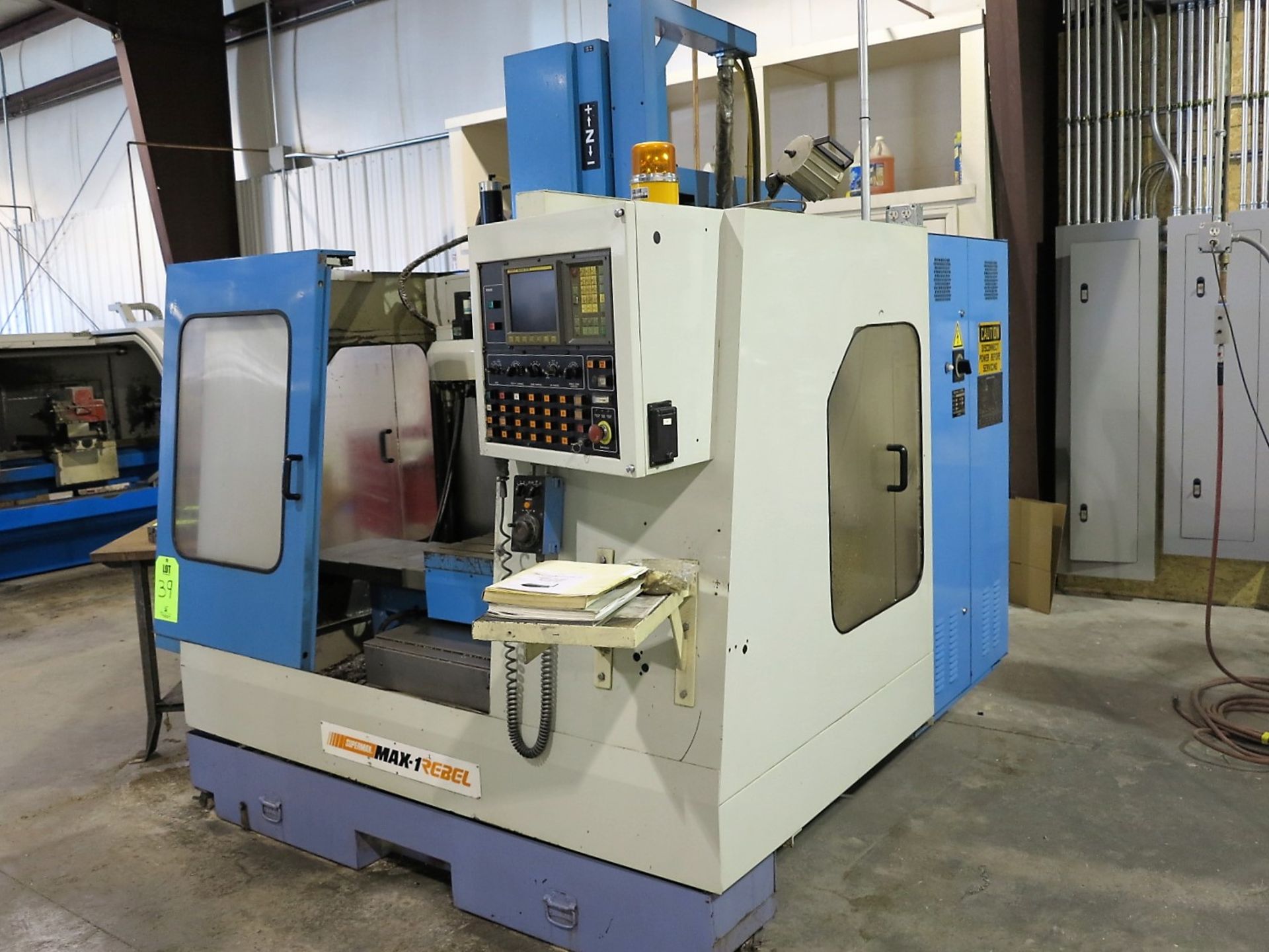 SUPERMAX MAX-1 REBEL VERTICAL MACHINING CENTER, FANUC SERIES O-M CNC CONTROL, TRAVELS: 25” X 15” X - Image 5 of 5