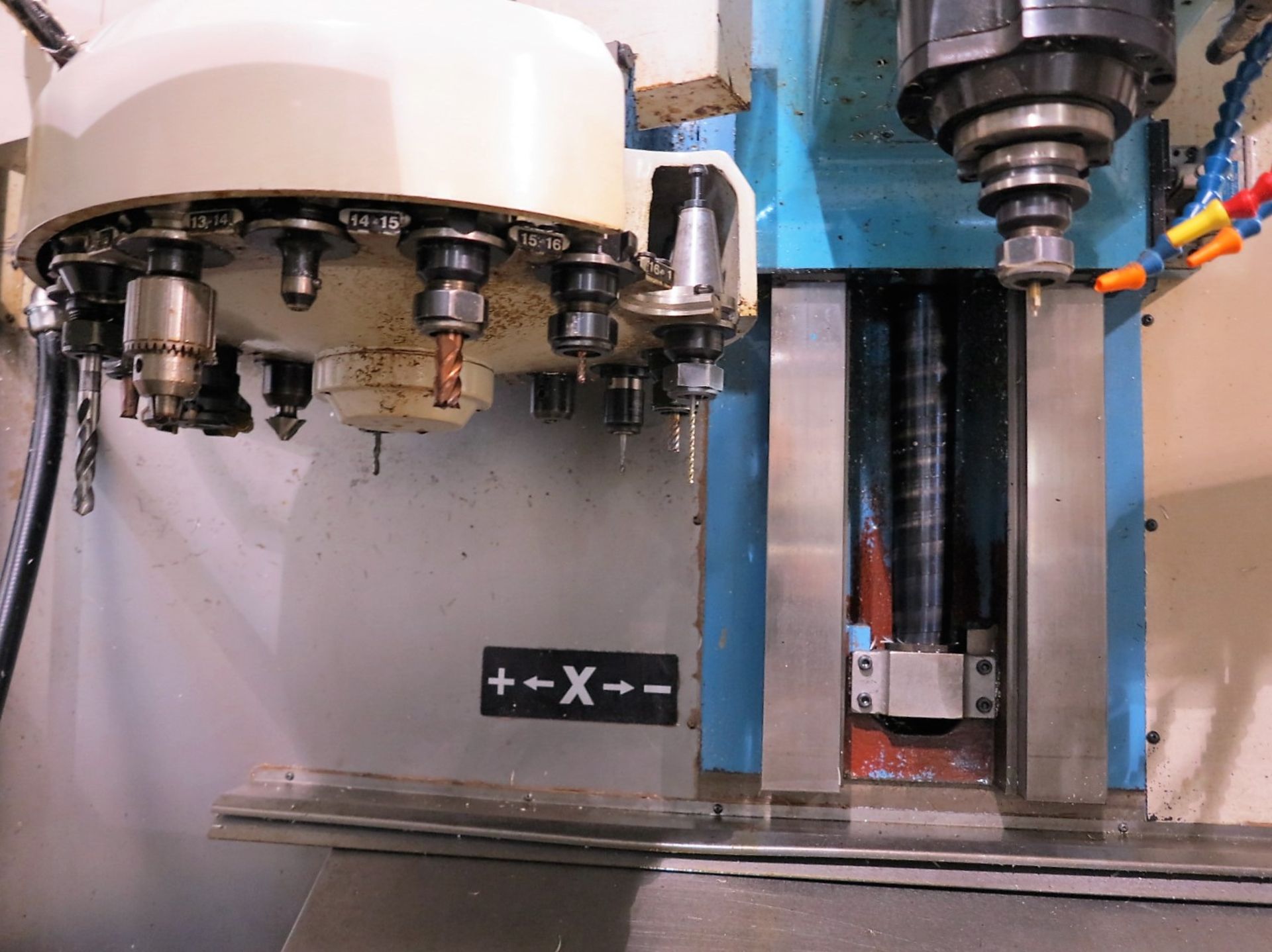 SUPERMAX MAX-1 REBEL VERTICAL MACHINING CENTER, FANUC SERIES O-M CNC CONTROL, TRAVELS: 25” X 15” X - Image 4 of 5