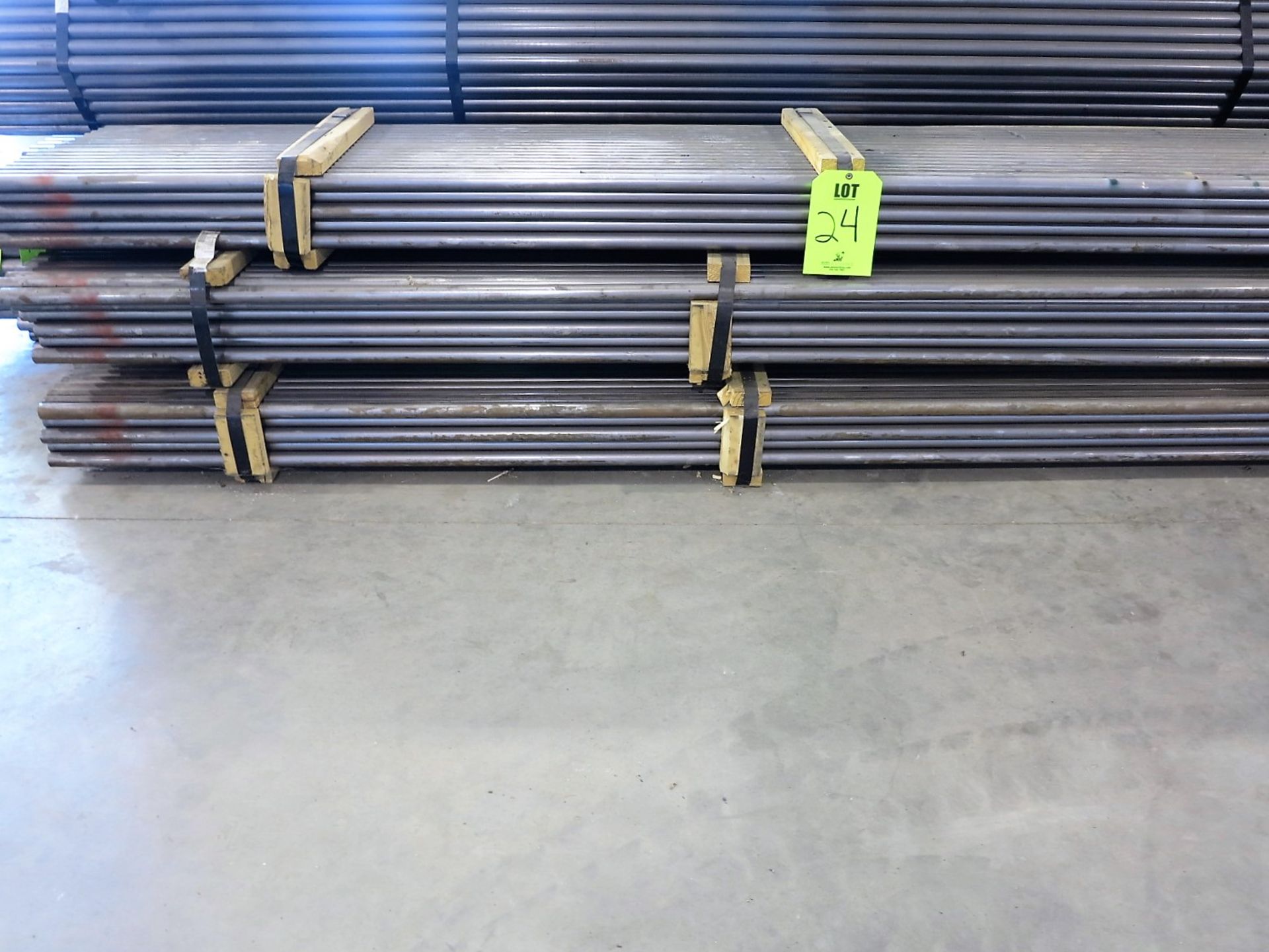 (3) BUNDLES: 83 PCS PER BUNDLE, 1 3/8 O.D.X 16 GA. X 240" MILD STEEL PIPE. A-513 TYPE - Image 3 of 3