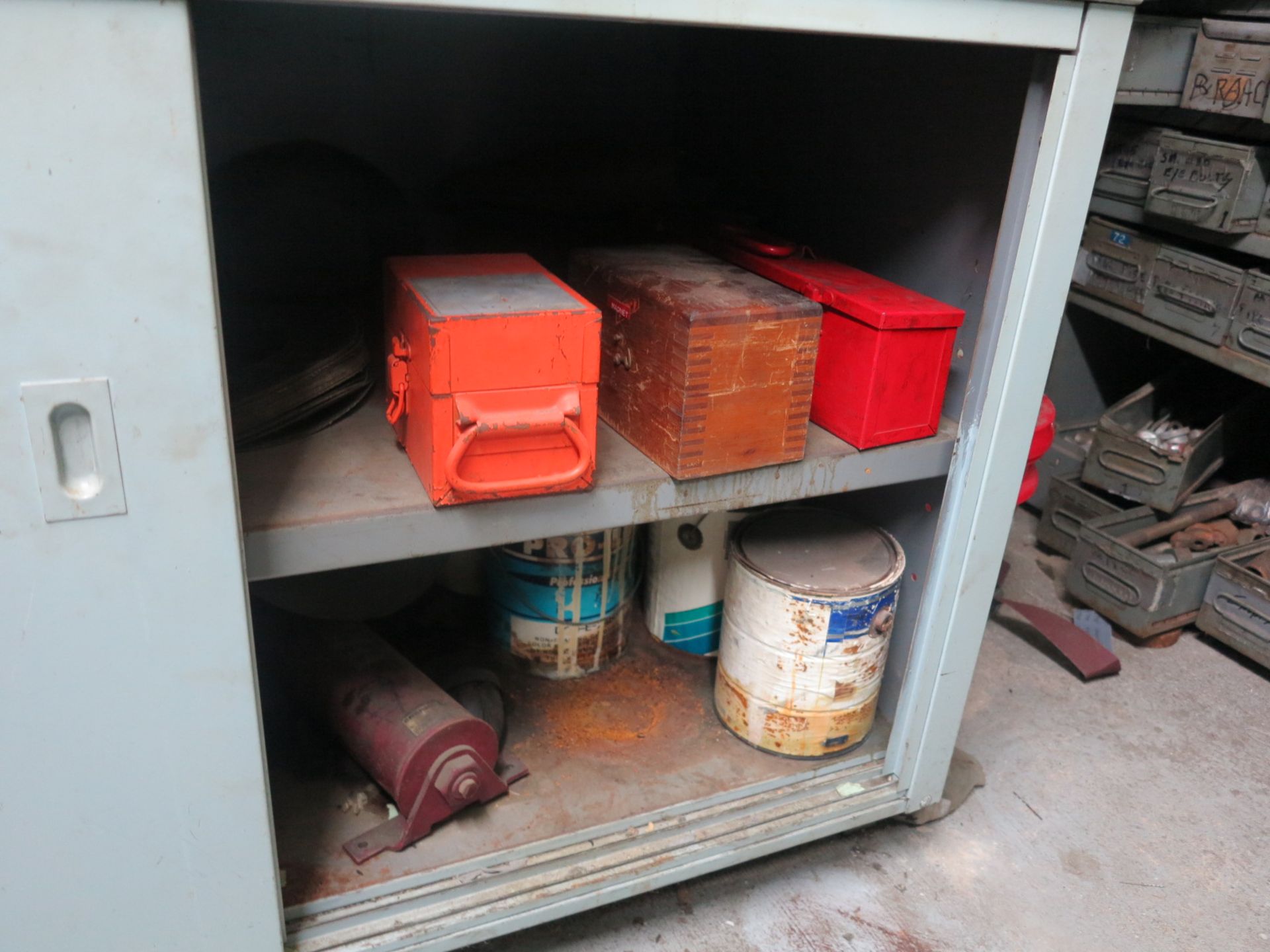 STORAGE CABINET W/ CONTENTS - Image 3 of 3