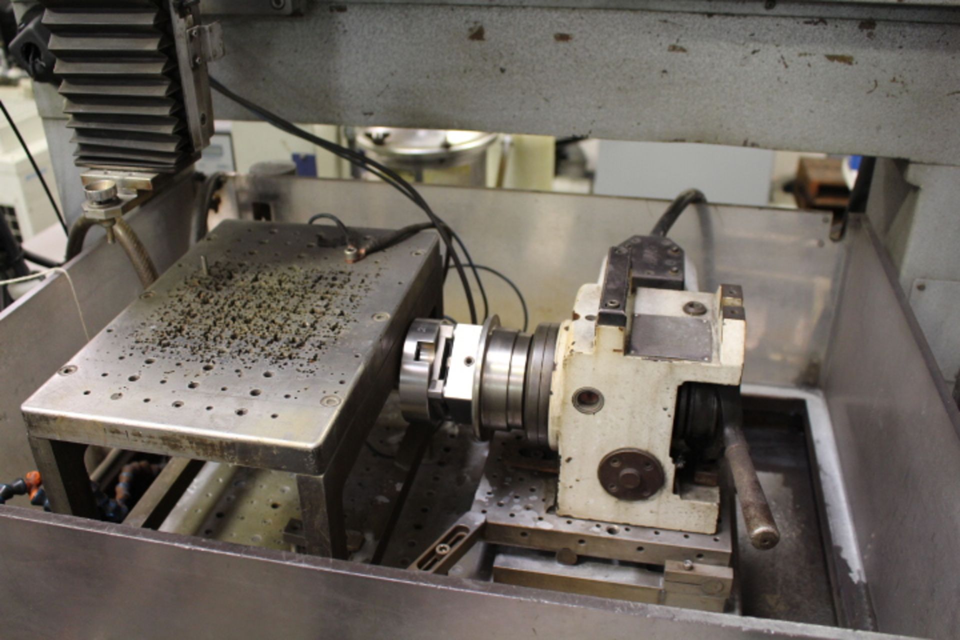 CURRENT EDM DRILL CT 500 F CNC HOLE DRILLER, 57 AMPS, 22 CURRENT, 4-AXIS HAAS 5C INDEXER, TRAVELS: - Image 5 of 12