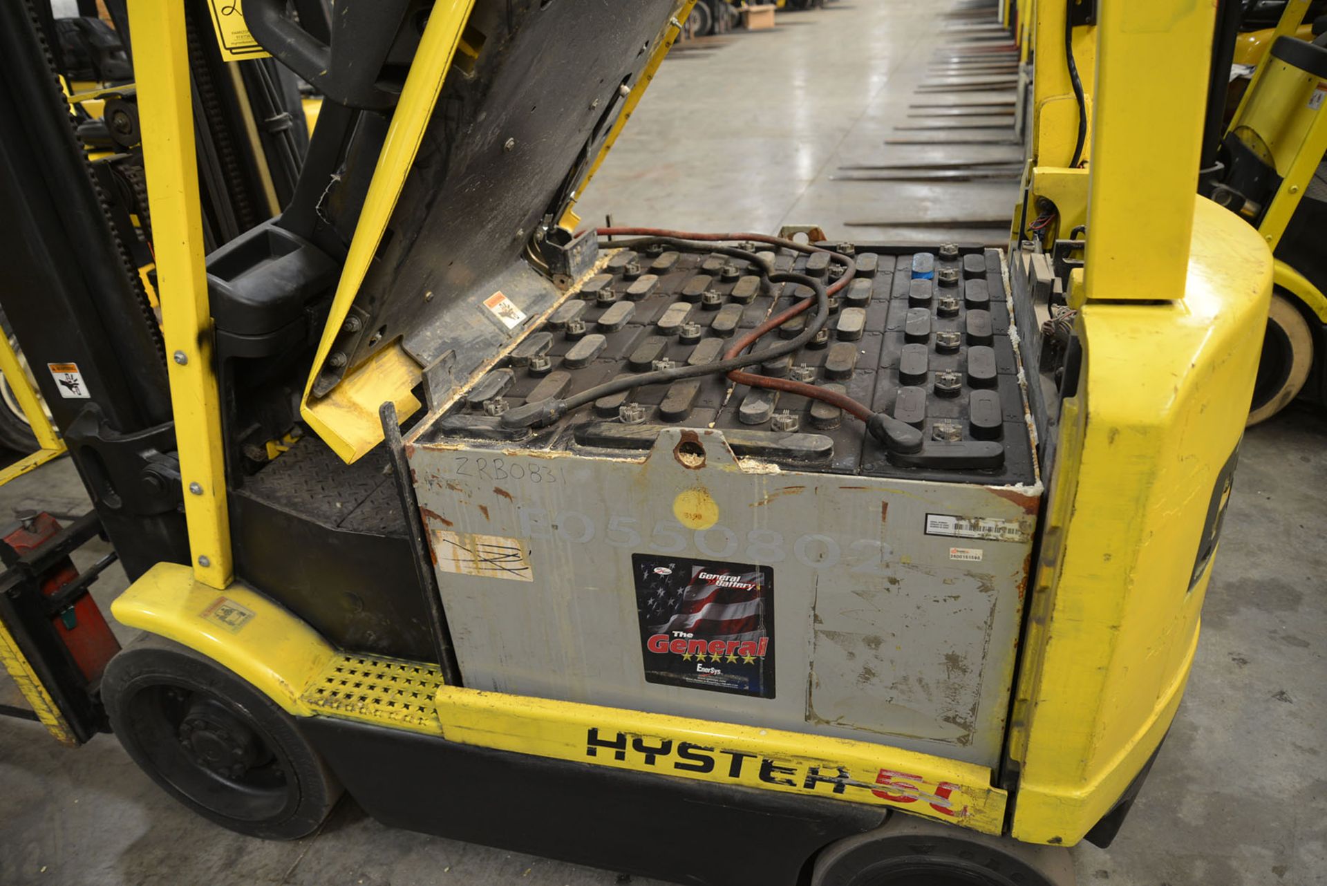 2007 HYSTER 5,500-LB., MODEL: E55Z-33, SN: G108N06319E, 48V ELECTRIC, SOLID TIRES, MONOTROL, 3-STAGE - Image 6 of 6