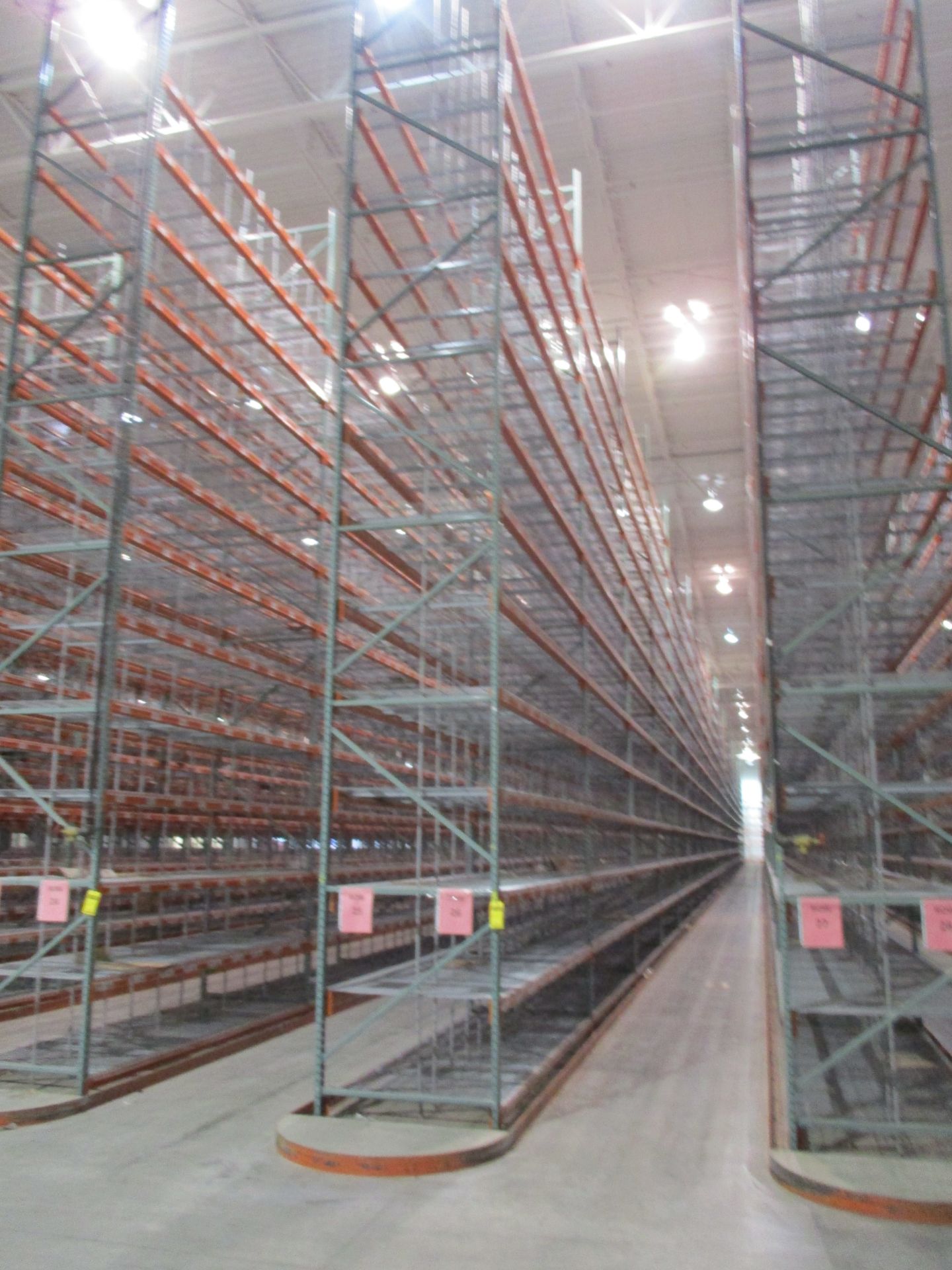 (29) SECTIONS OF INTERLAKE TEARDROP STYLE PALLET RACKING, INCLUDING (30) 30'T X 48''D UPRIGHTS