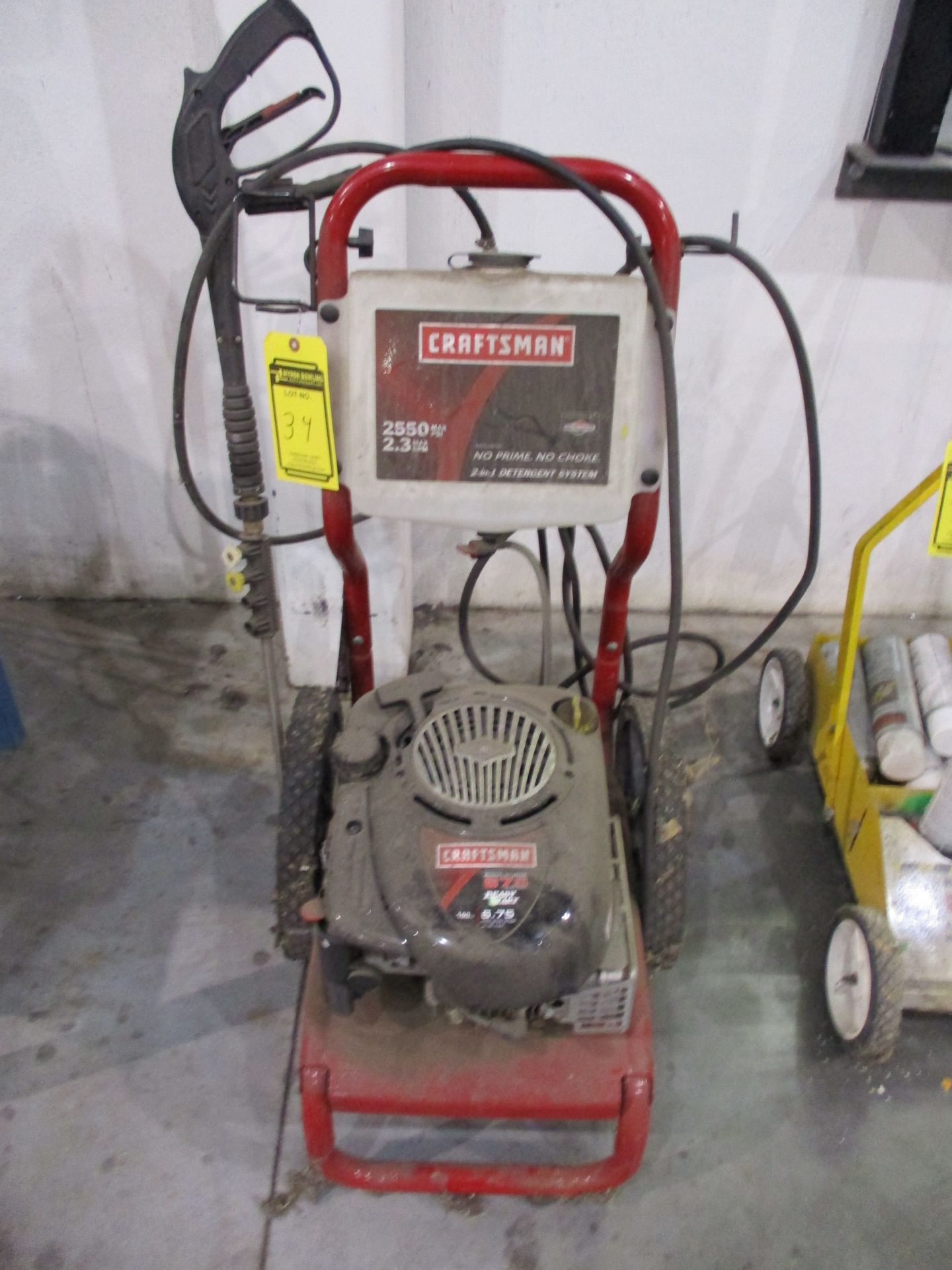 CRAFTSMAN 2550PST PRESSURE WASHER WITH DETERGENT SYSTEM