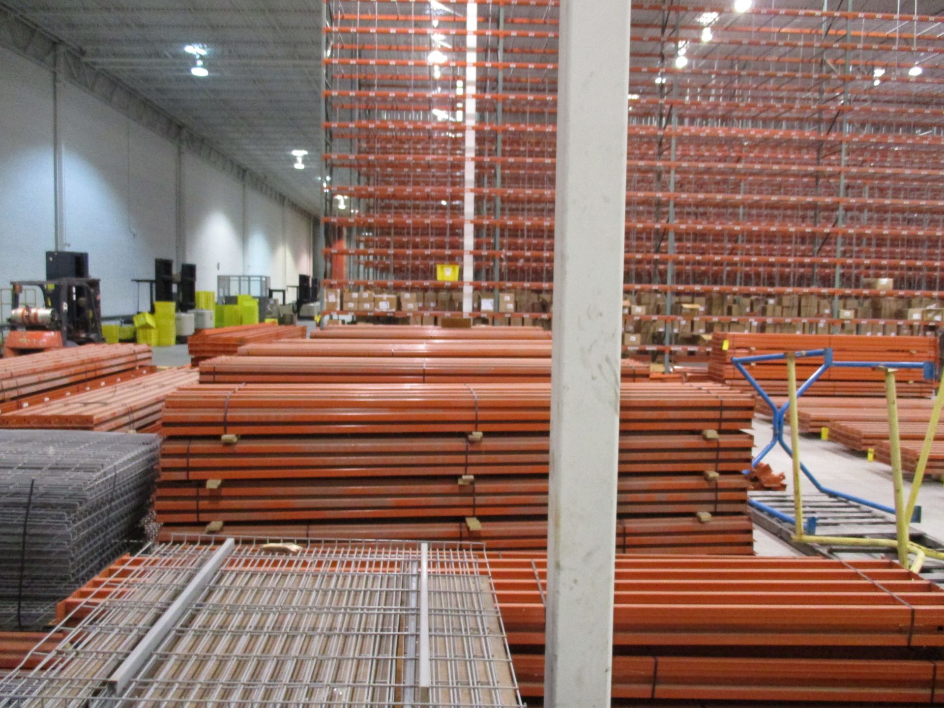 ROW OF (APPROX. 219) INTERLAKE TEARDROP PALLET RACK CROSS BEAMS, 3 1/4'' X 12'