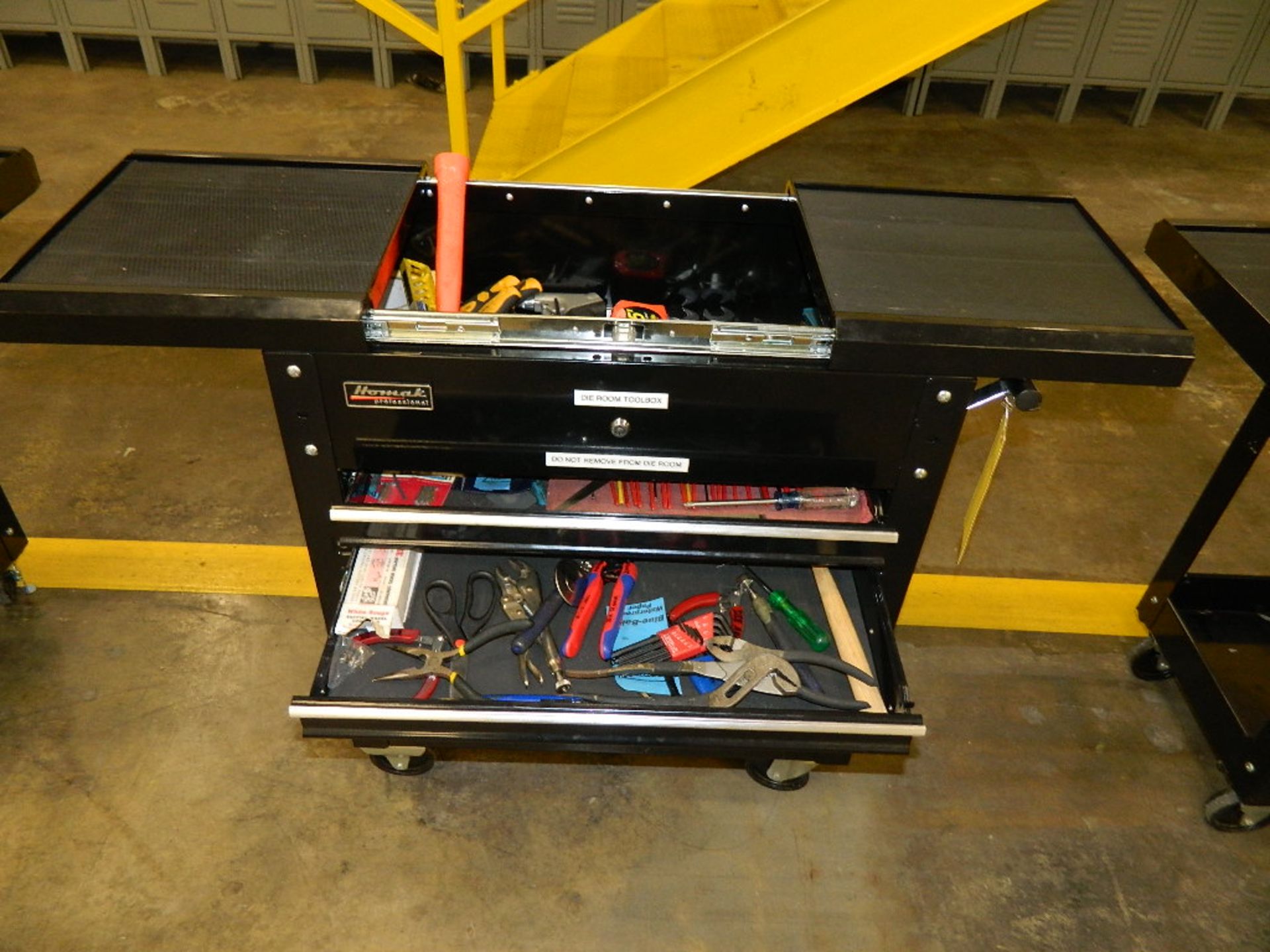 HOMAK 2-DRAWER ROLLING TOOL BOX WITH TOOLS