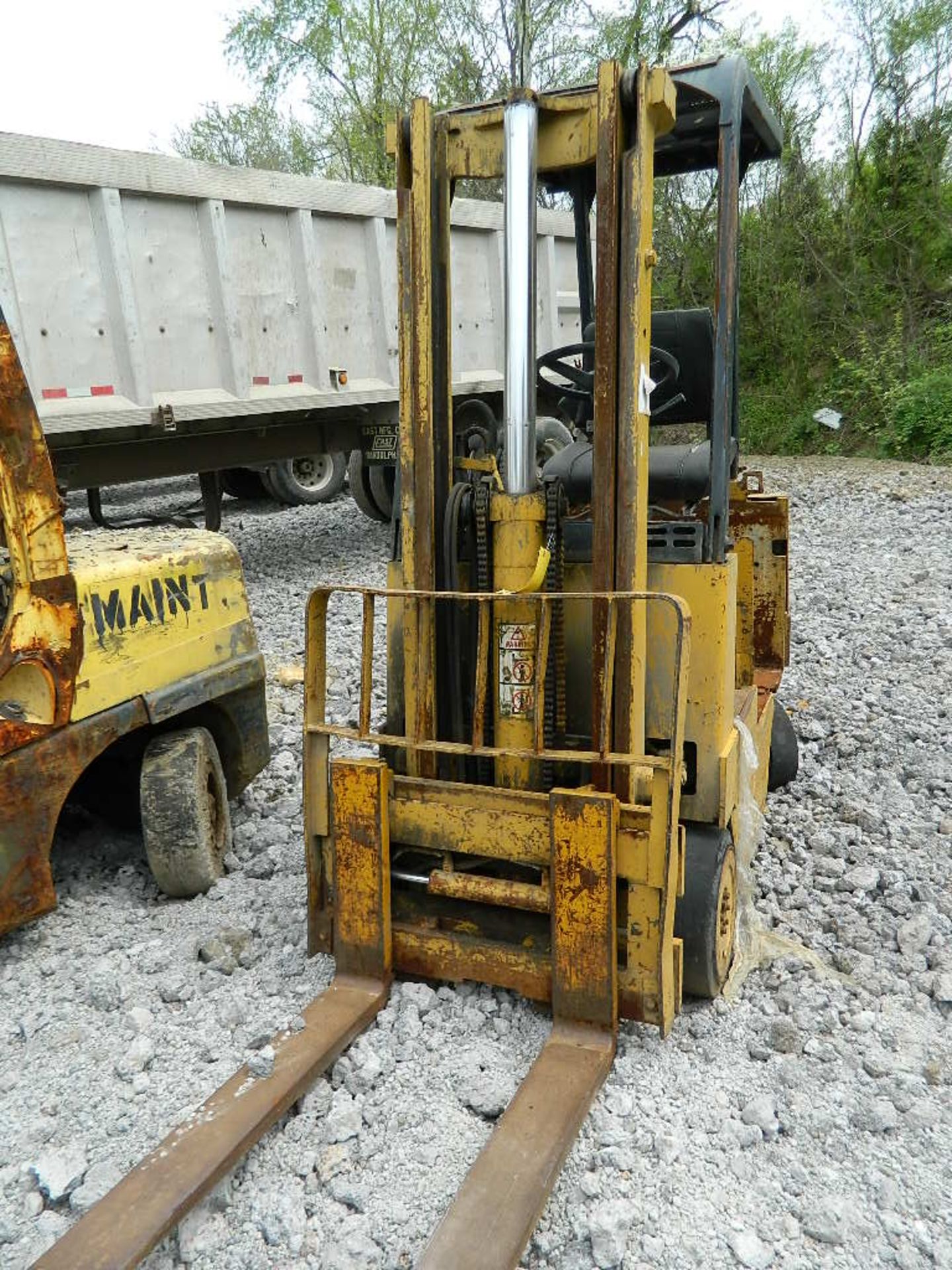 HYSTER FORKLIFT (FOR PARTS)