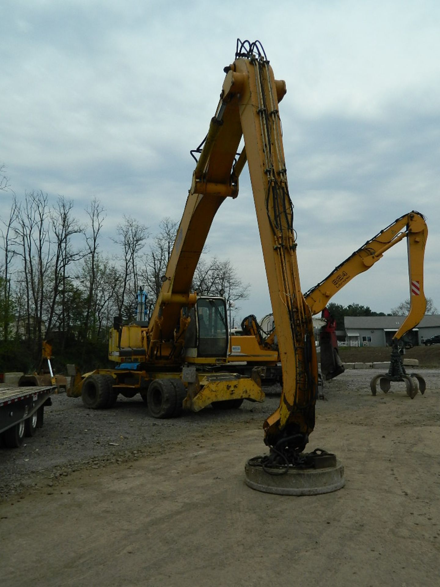 1997 LIEBHERR A932LI WHEEL EXCAVATOR, S/N 3603085, DIESEL, OUTRIGGERS, 15' STICK, 35' REACH, SOLID - Image 3 of 3