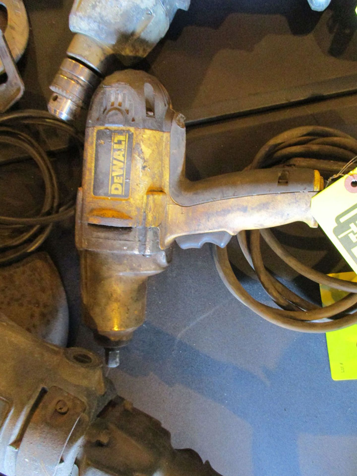 DEWALT DW292 1/2'' IMPACT WRENCH