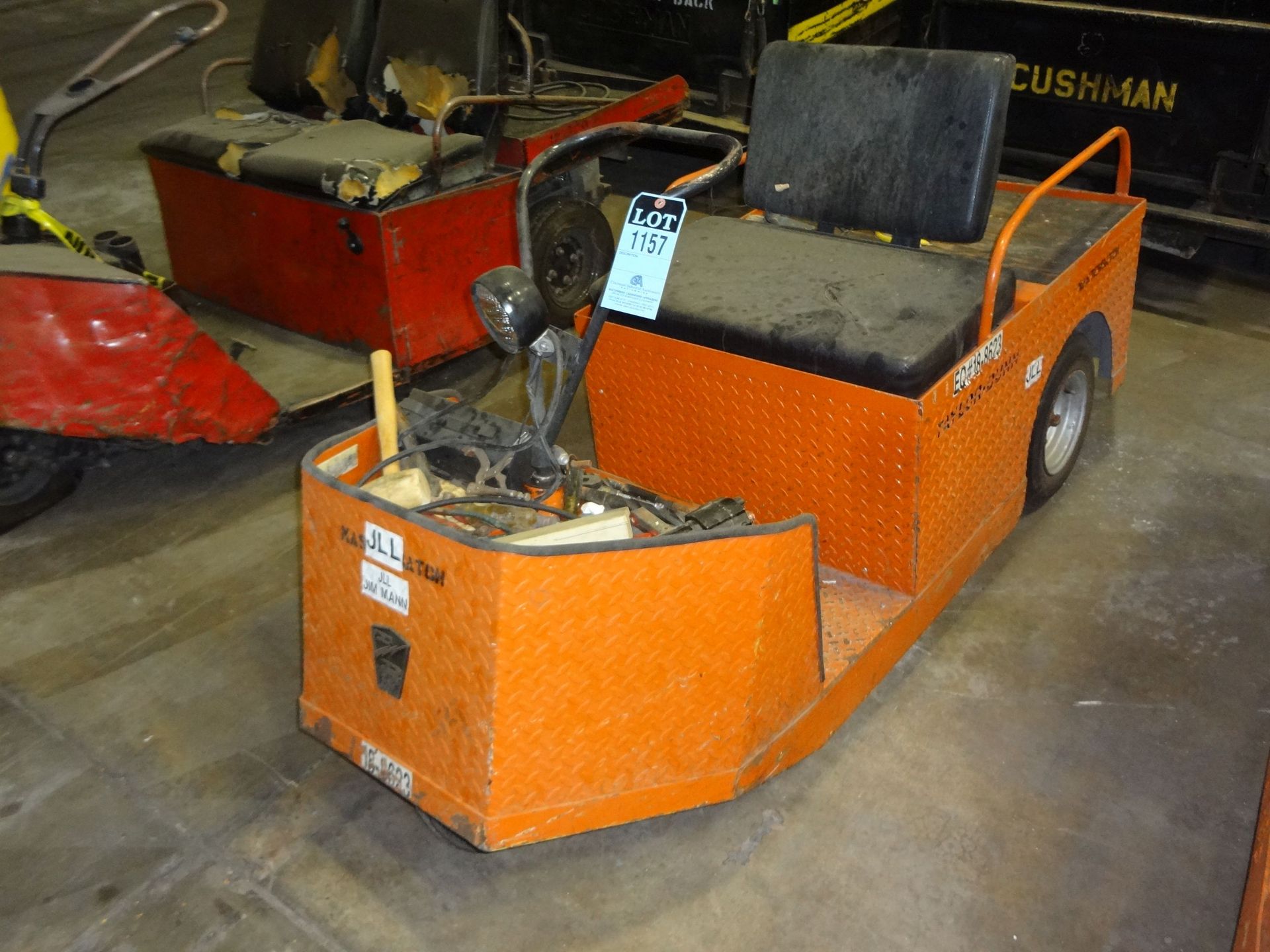 TAYLOR DUNN 3-WHEEL ELECTRIC MAINTENANCE CART