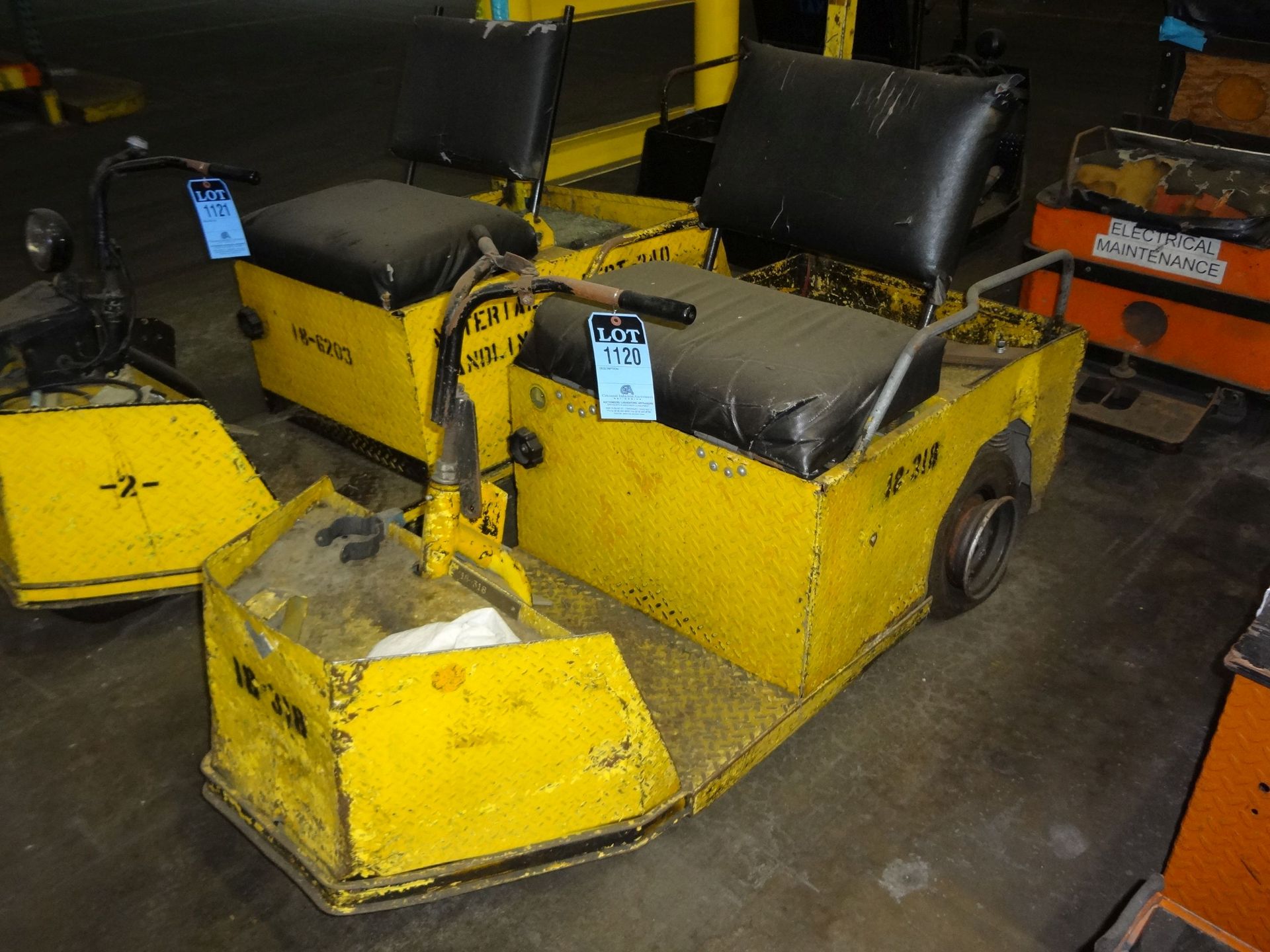 CUSHMAN 3-WHEEL ELECTRIC MAINTENANCE CART