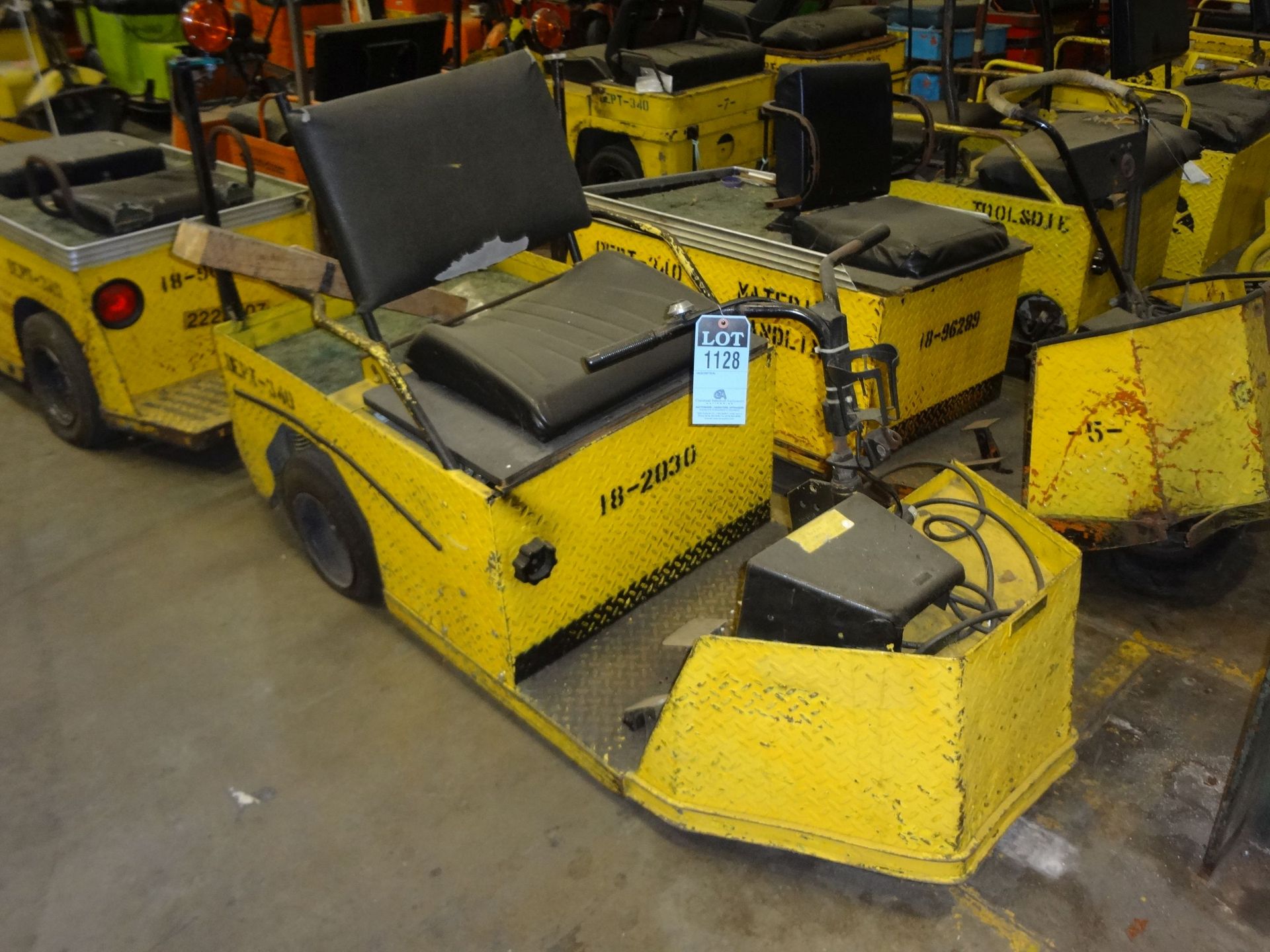 CUSHMAN 3-WHEEL ELECTRIC MAINTENANCE CART