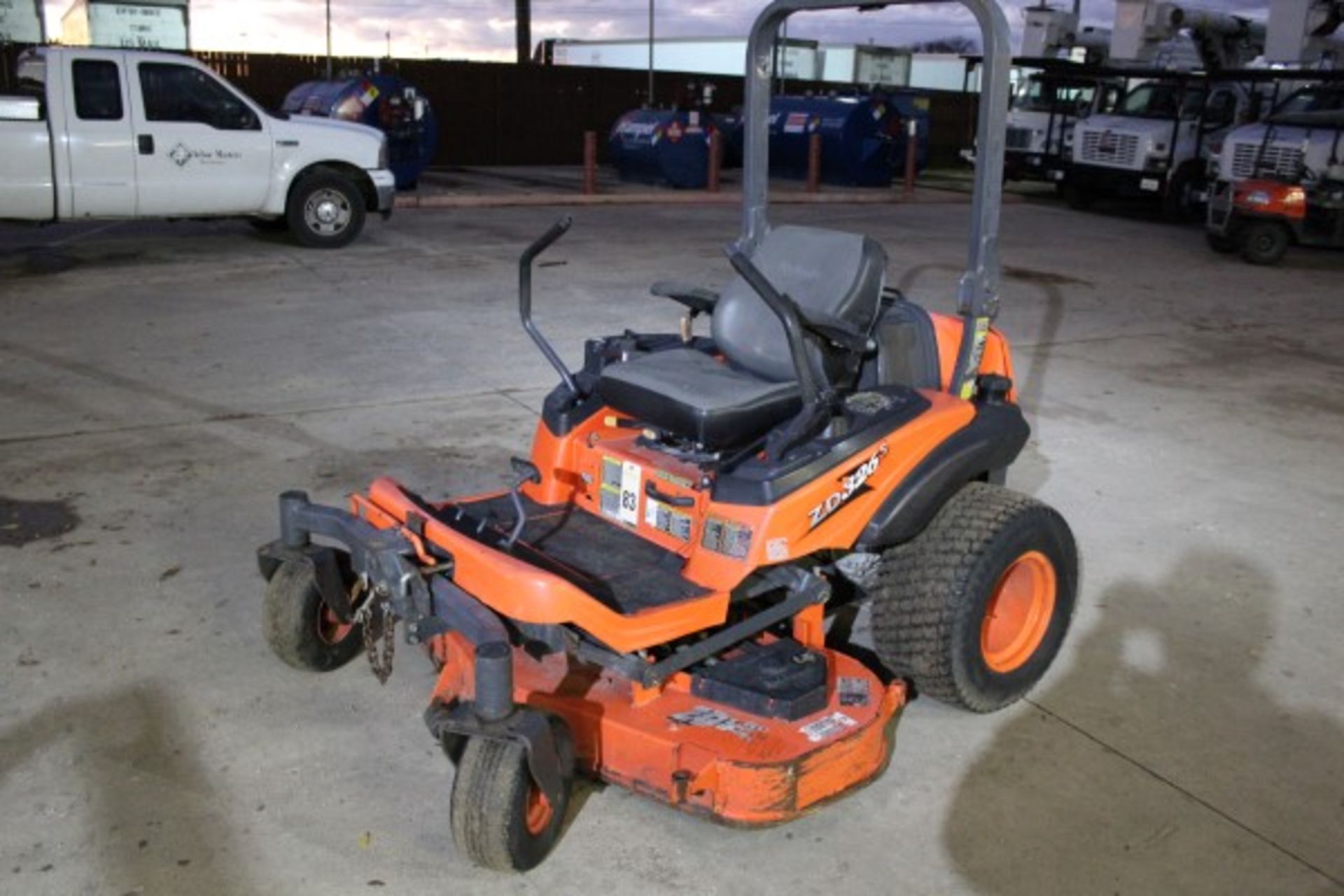 Kubota ZD326 Zero Turn Mower, M# ZD326, S/N 14926, 2,638 Hours