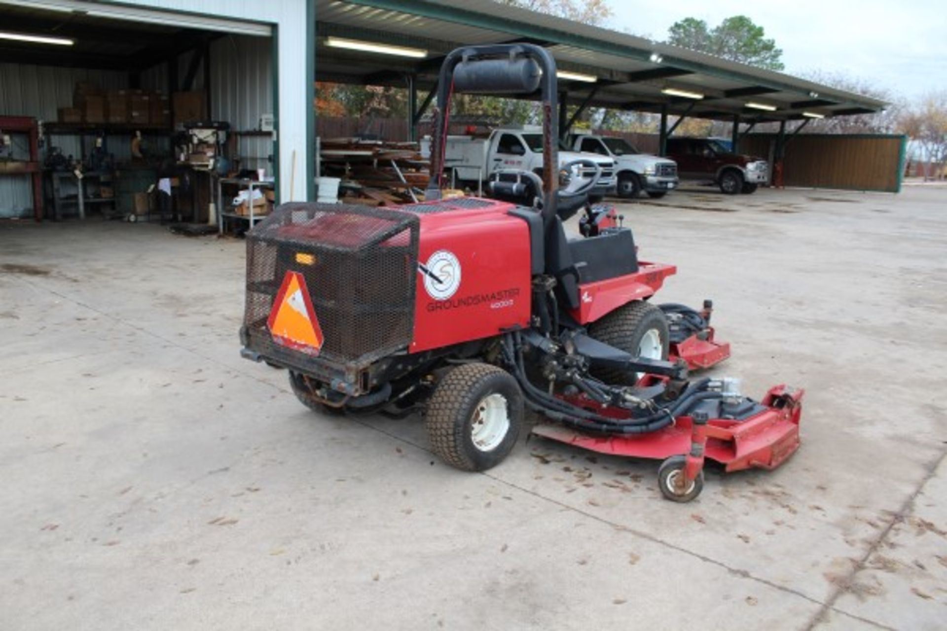 Toro 132" Groundsmaster 4000-D Mower, M# 30410, S/N 280000320, 2,635 hours - Image 4 of 9